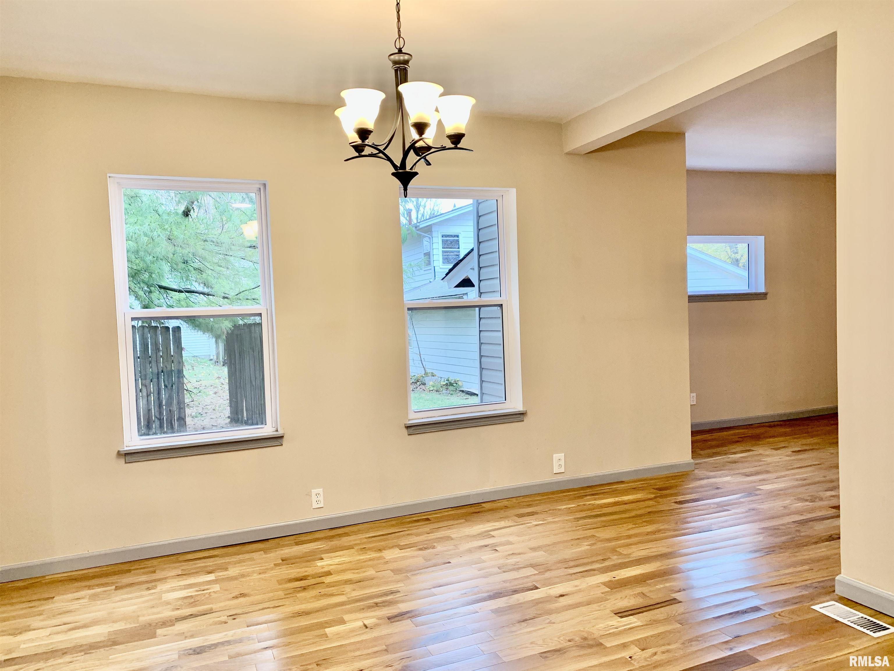 223 Westminster Street, Jacksonville, Illinois image 24