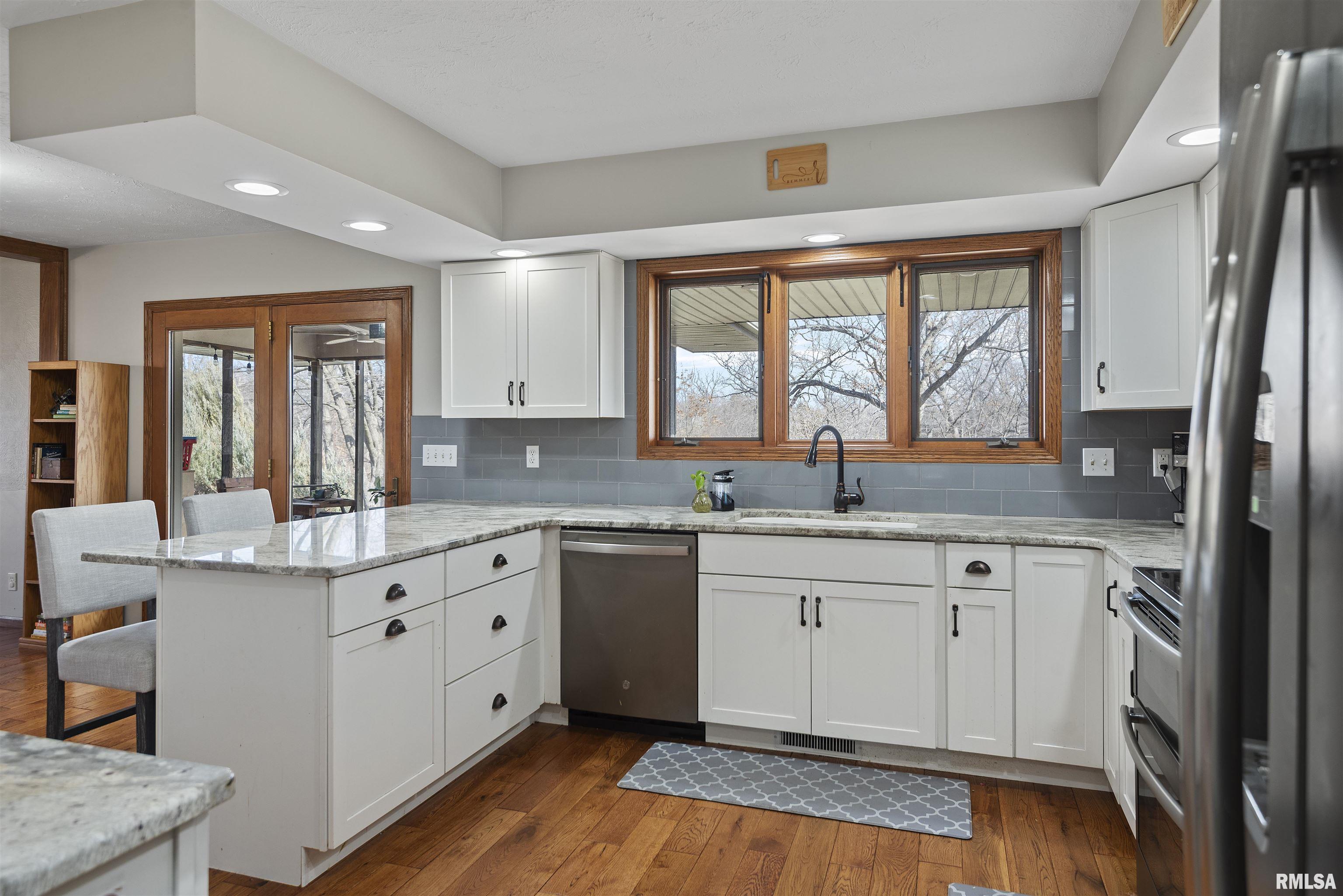17269 Woodland Lakes Drive, Petersburg, Illinois image 20