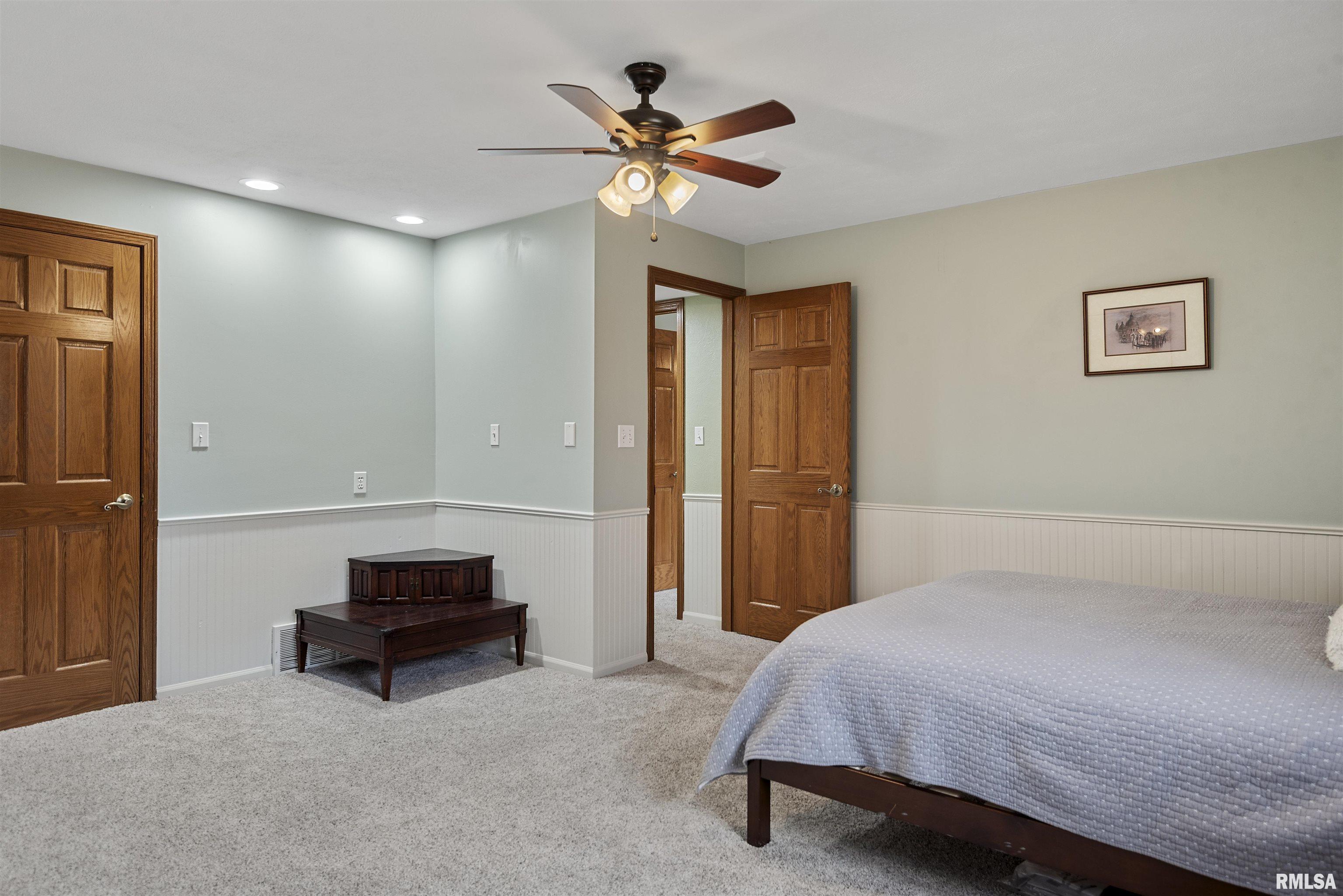 17269 Woodland Lakes Drive, Petersburg, Illinois image 45