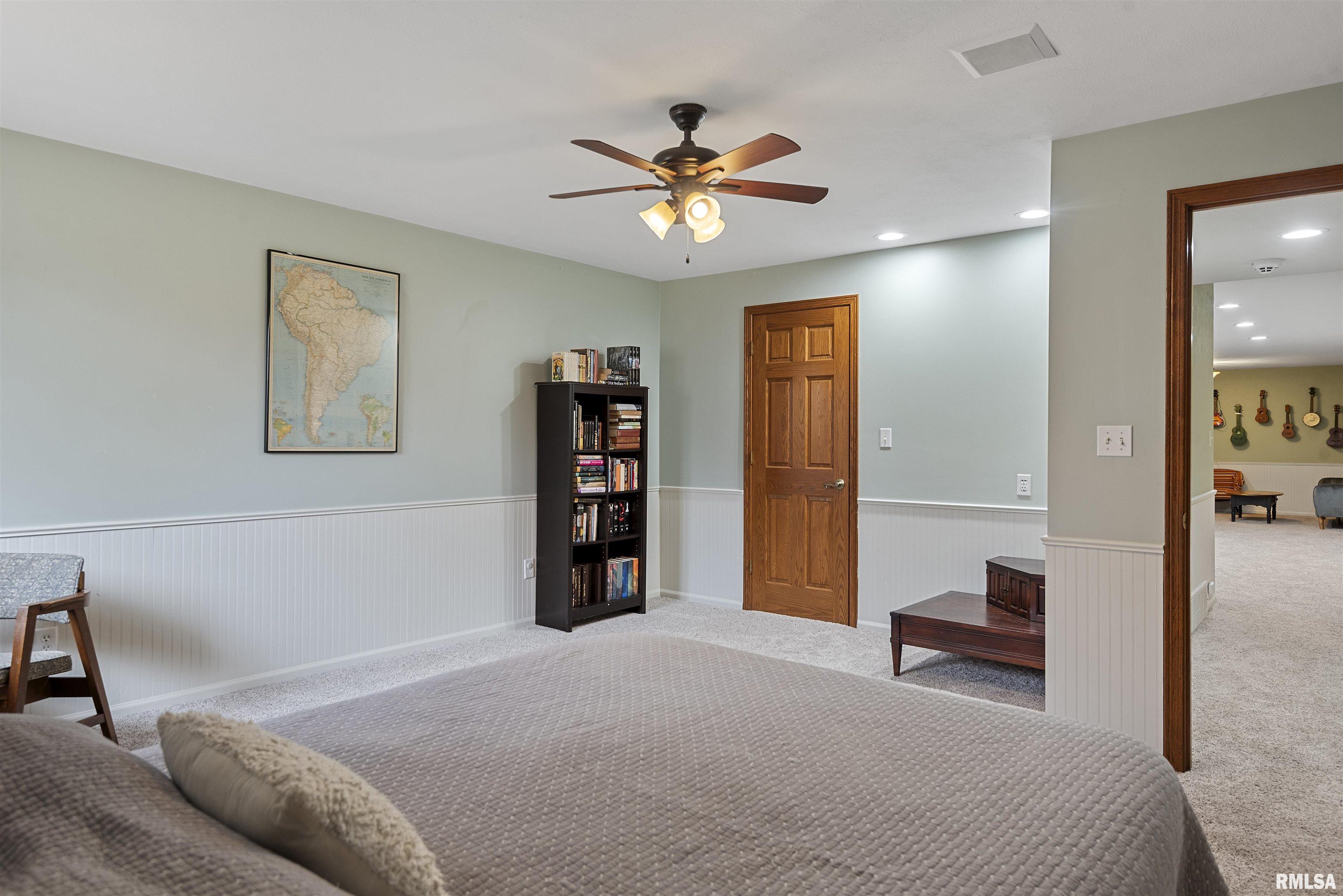 17269 Woodland Lakes Drive, Petersburg, Illinois image 44