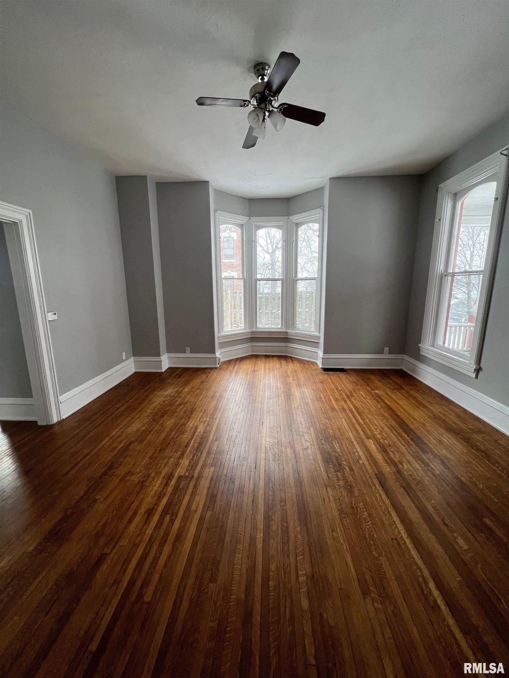724 W 8th Street, Davenport, Iowa image 3