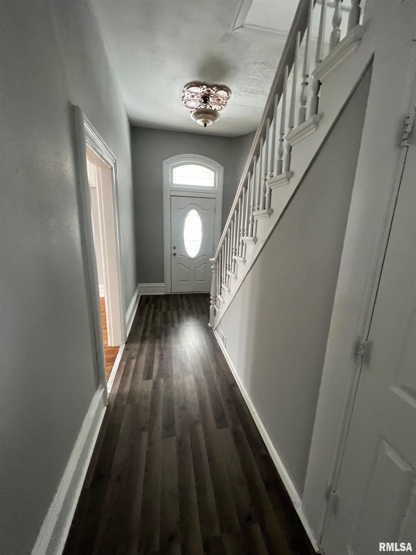 724 W 8th Street, Davenport, Iowa image 9