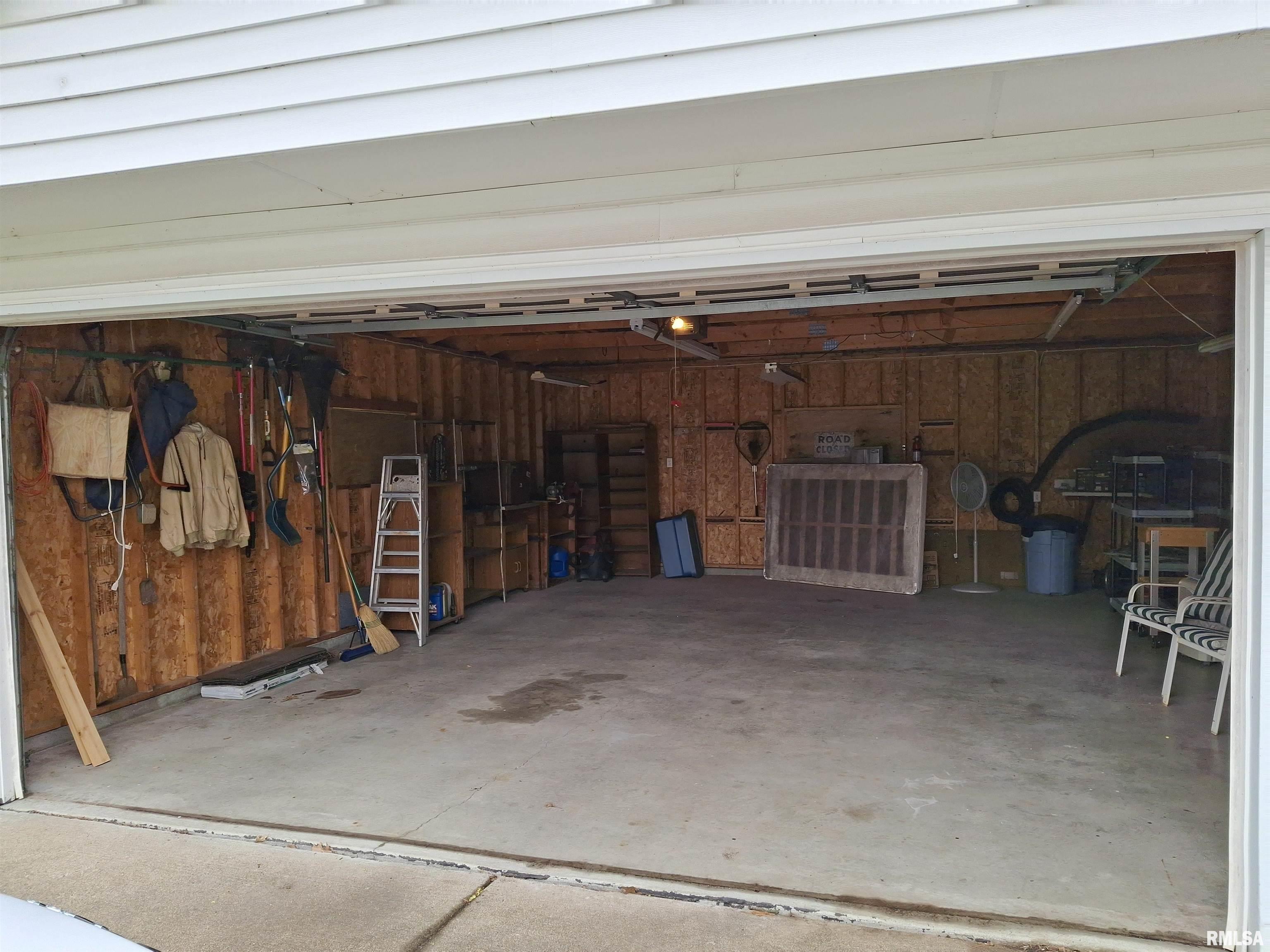 10 Willow Court, Canton, Illinois image 22