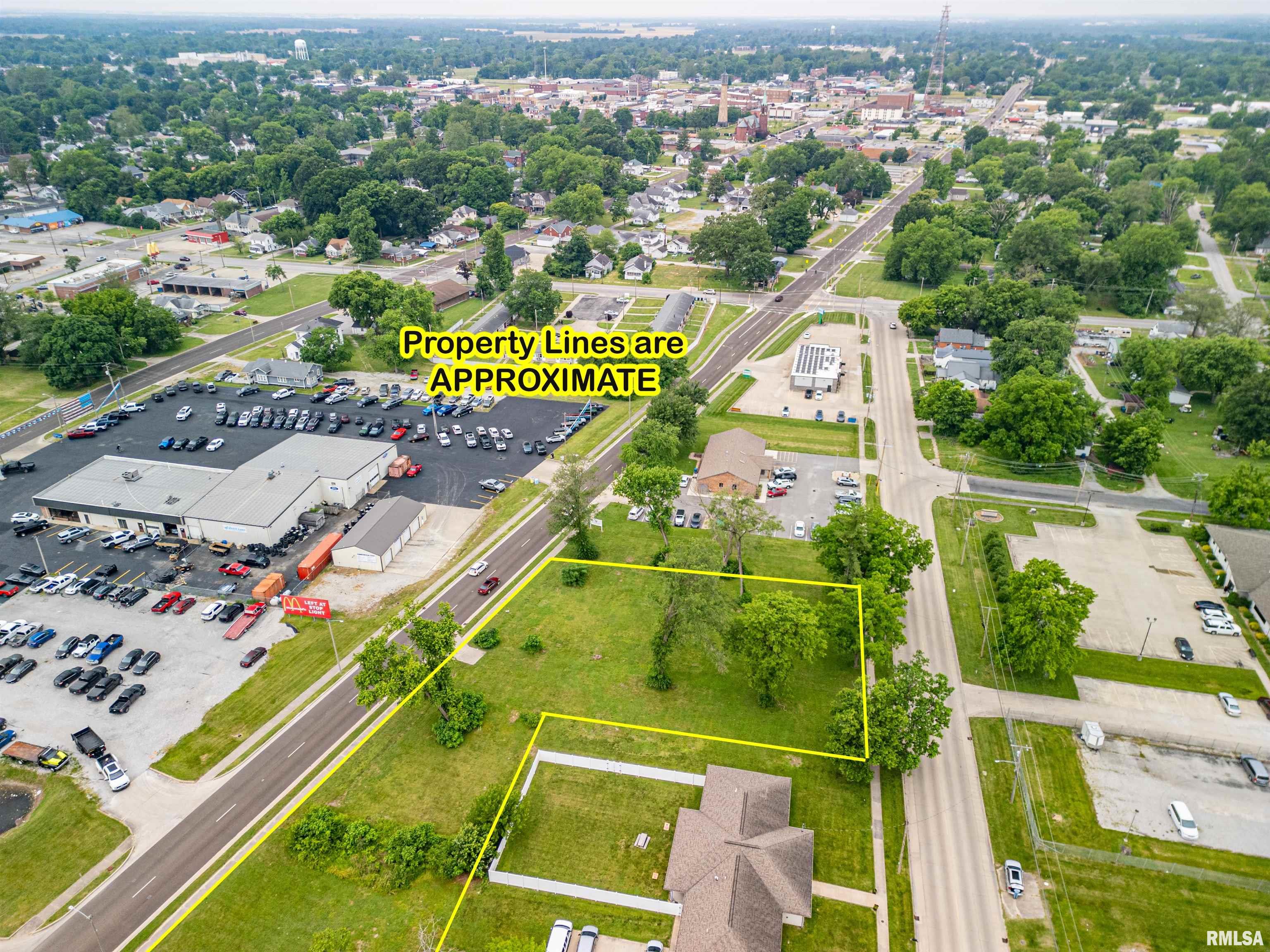 863 E Mccord Street, Centralia, Illinois image 1