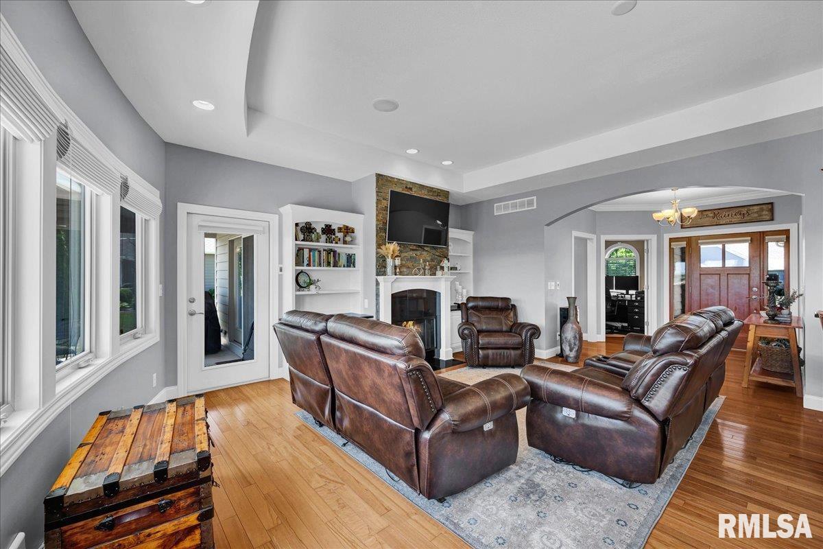 218 N Prairie Springs Drive, Chillicothe, Illinois image 11