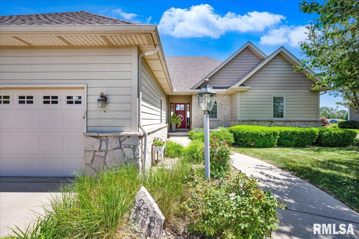 218 N Prairie Springs Drive, Chillicothe, Illinois image 2