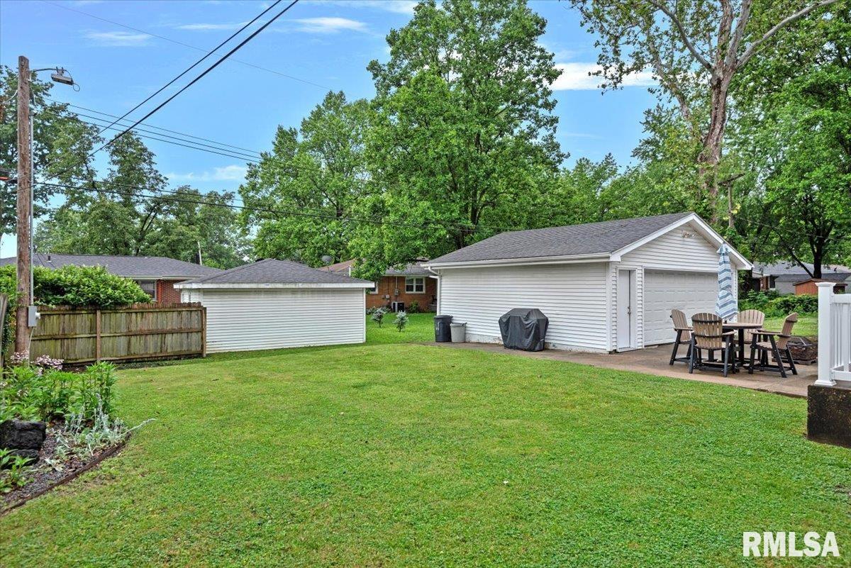 2054 Cambridge Road, Springfield, Illinois image 40