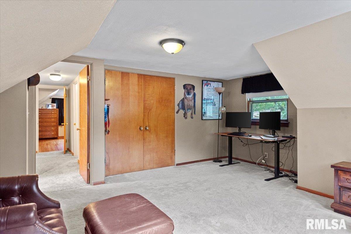 2054 Cambridge Road, Springfield, Illinois image 27