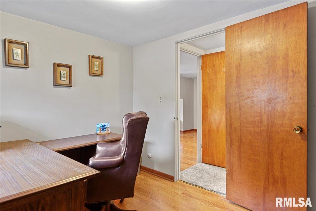 2054 Cambridge Road, Springfield, Illinois image 24
