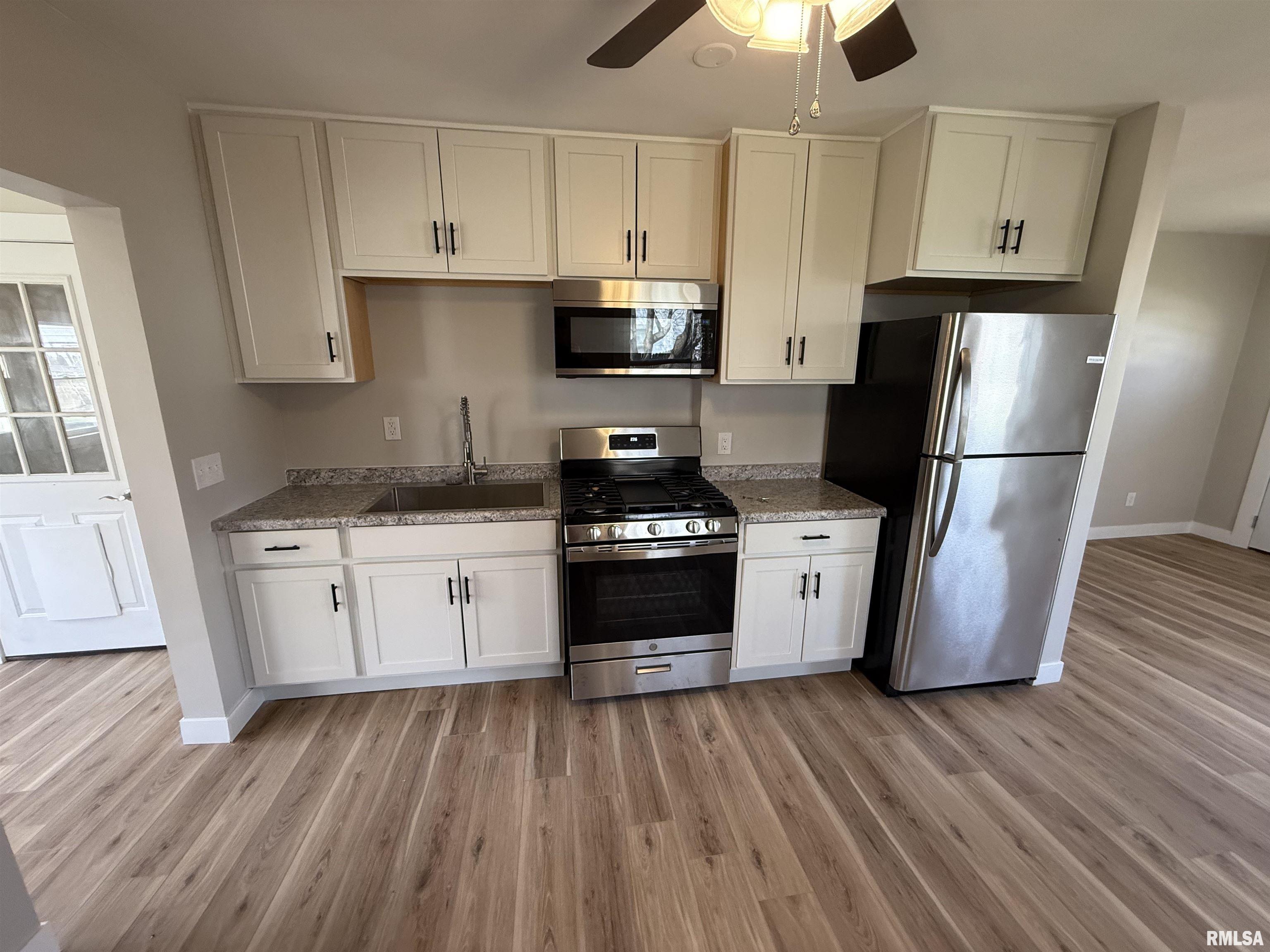 3125 Pearl Avenue, Davenport, Iowa image 11
