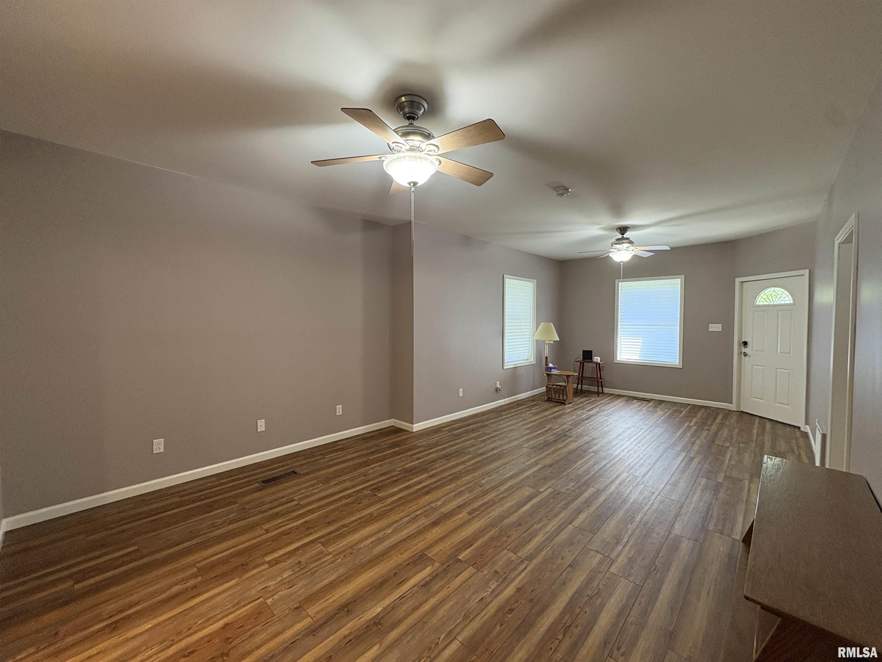 518 N Almond Street, Carbondale, Illinois image 8