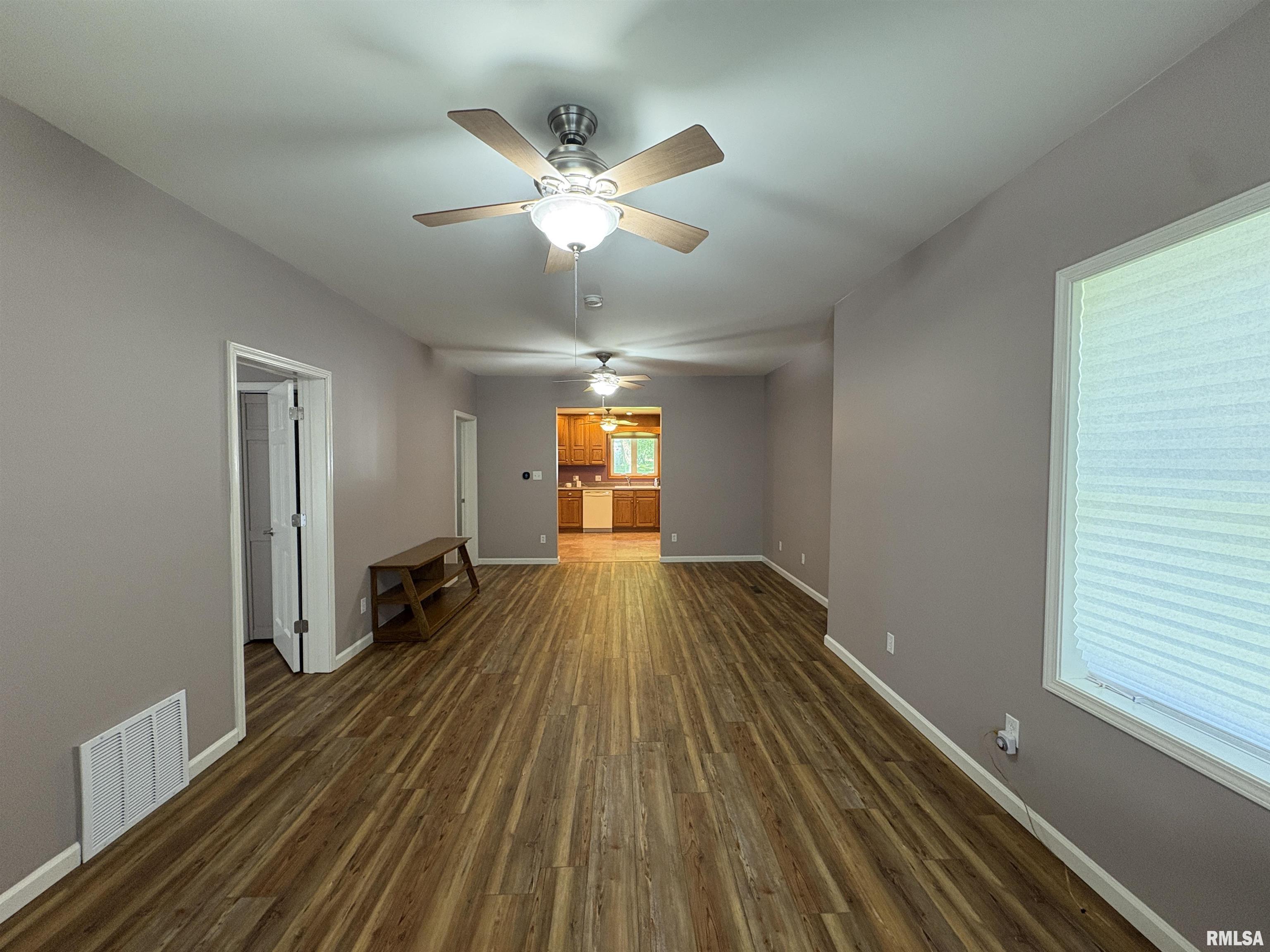 518 N Almond Street, Carbondale, Illinois image 4