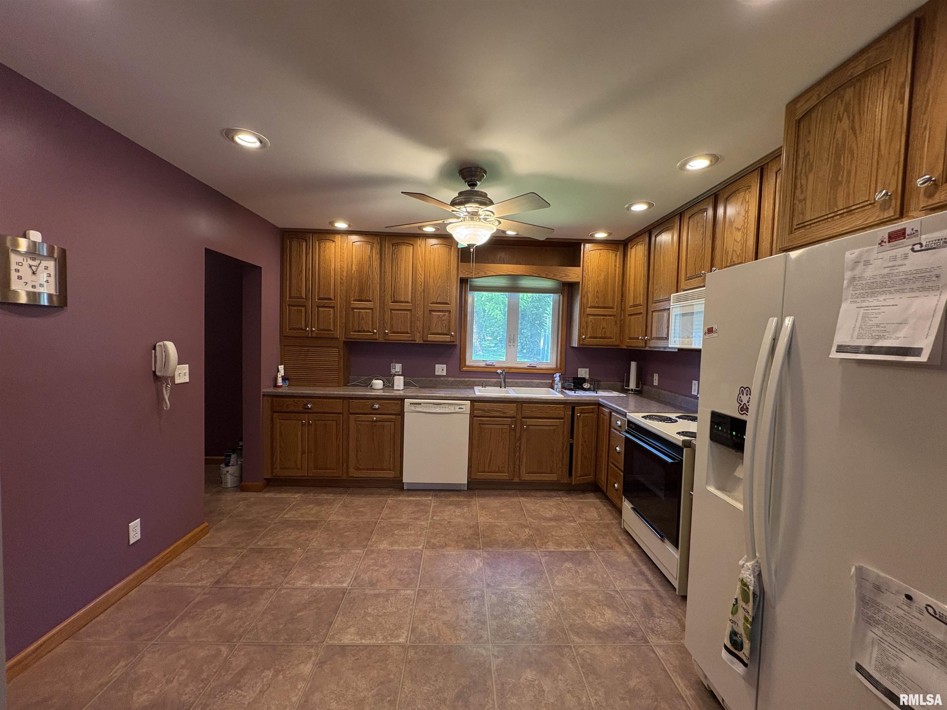 518 N Almond Street, Carbondale, Illinois image 9