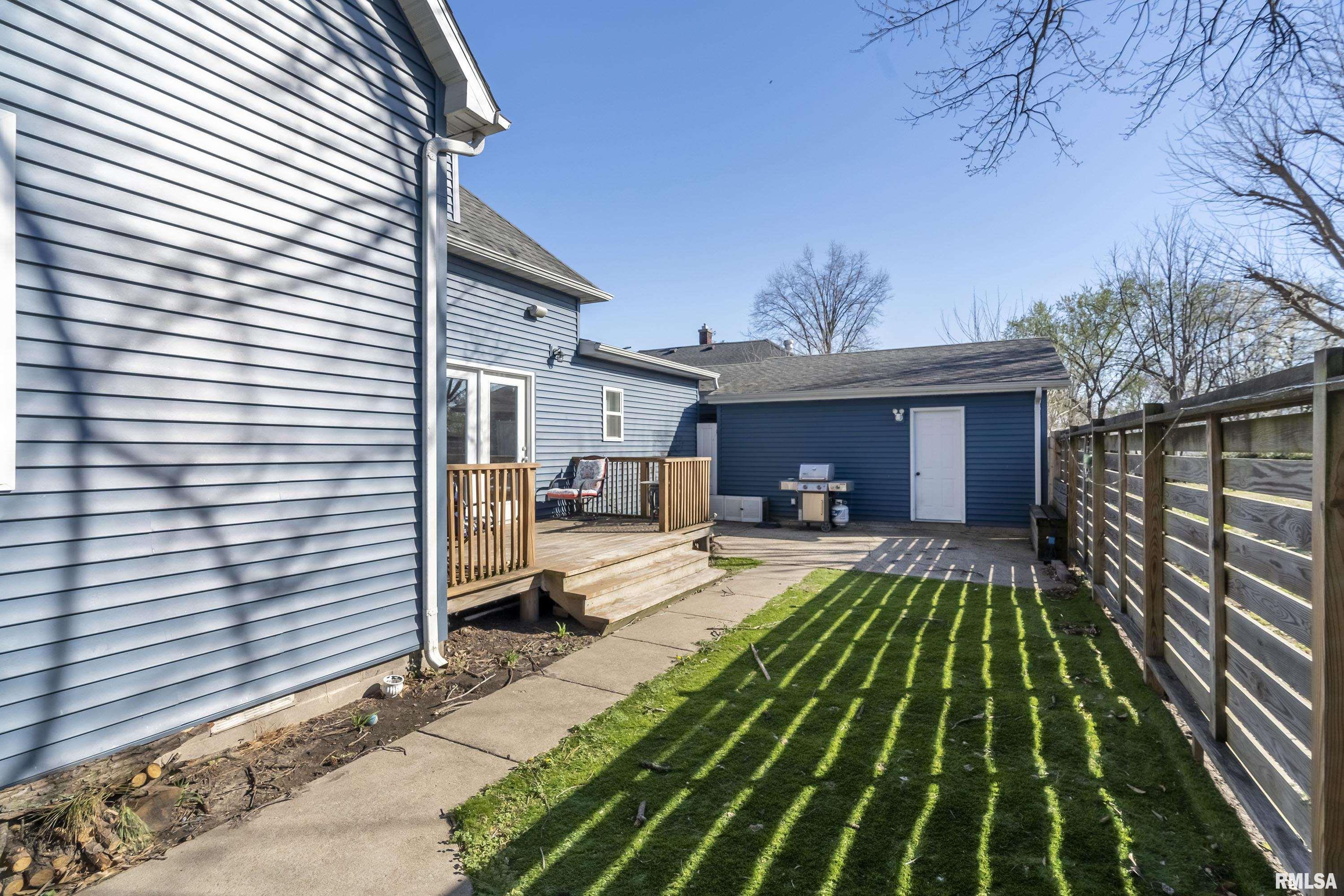 303 W Boulevard Street, Marion, Illinois image 9