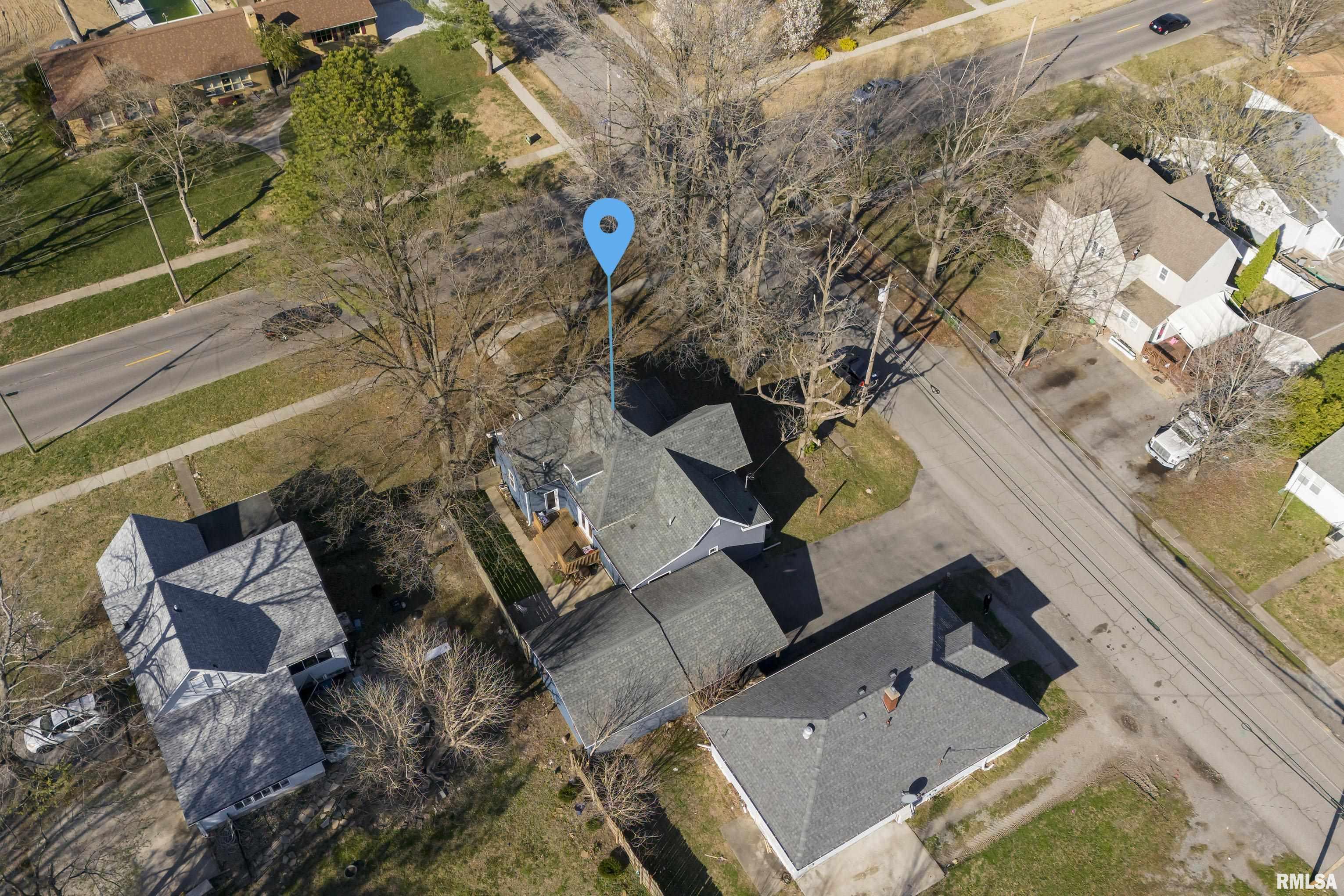 303 W Boulevard Street, Marion, Illinois image 5