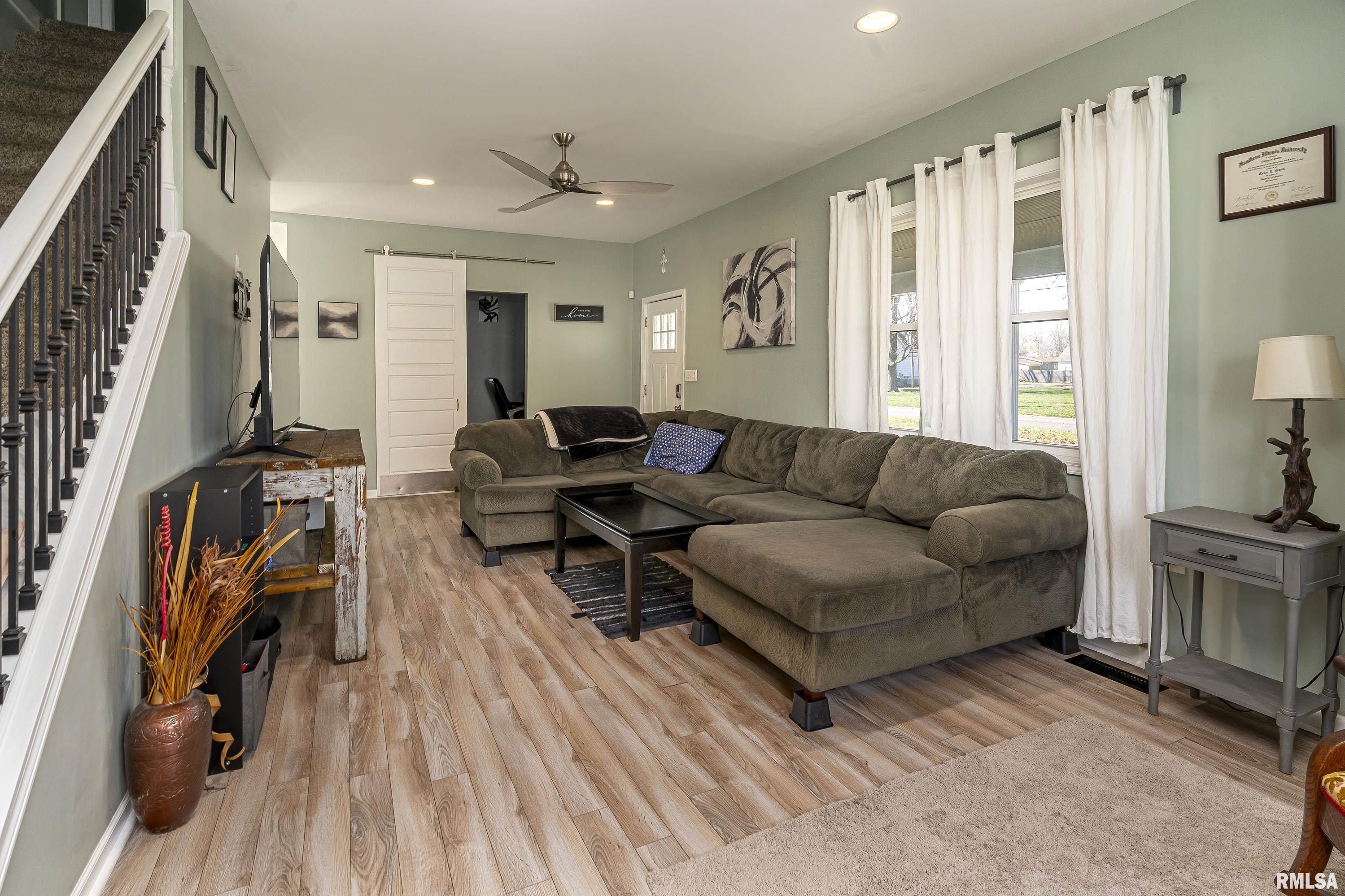 303 W Boulevard Street, Marion, Illinois image 14