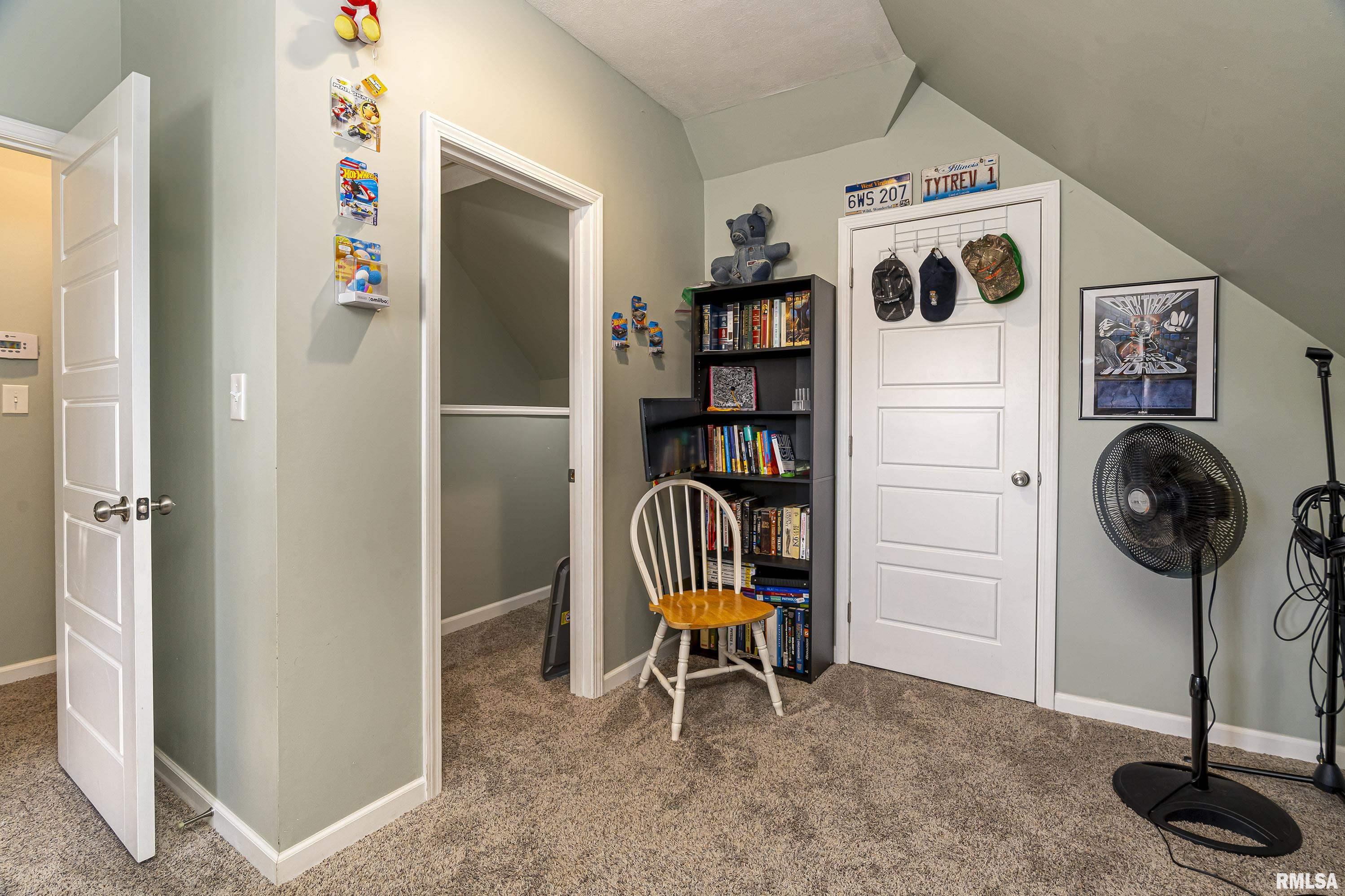 303 W Boulevard Street, Marion, Illinois image 32