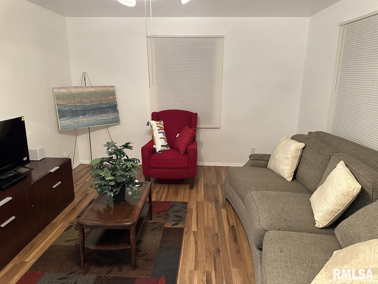 2018 W Kettelle Street, Peoria, Illinois image 2