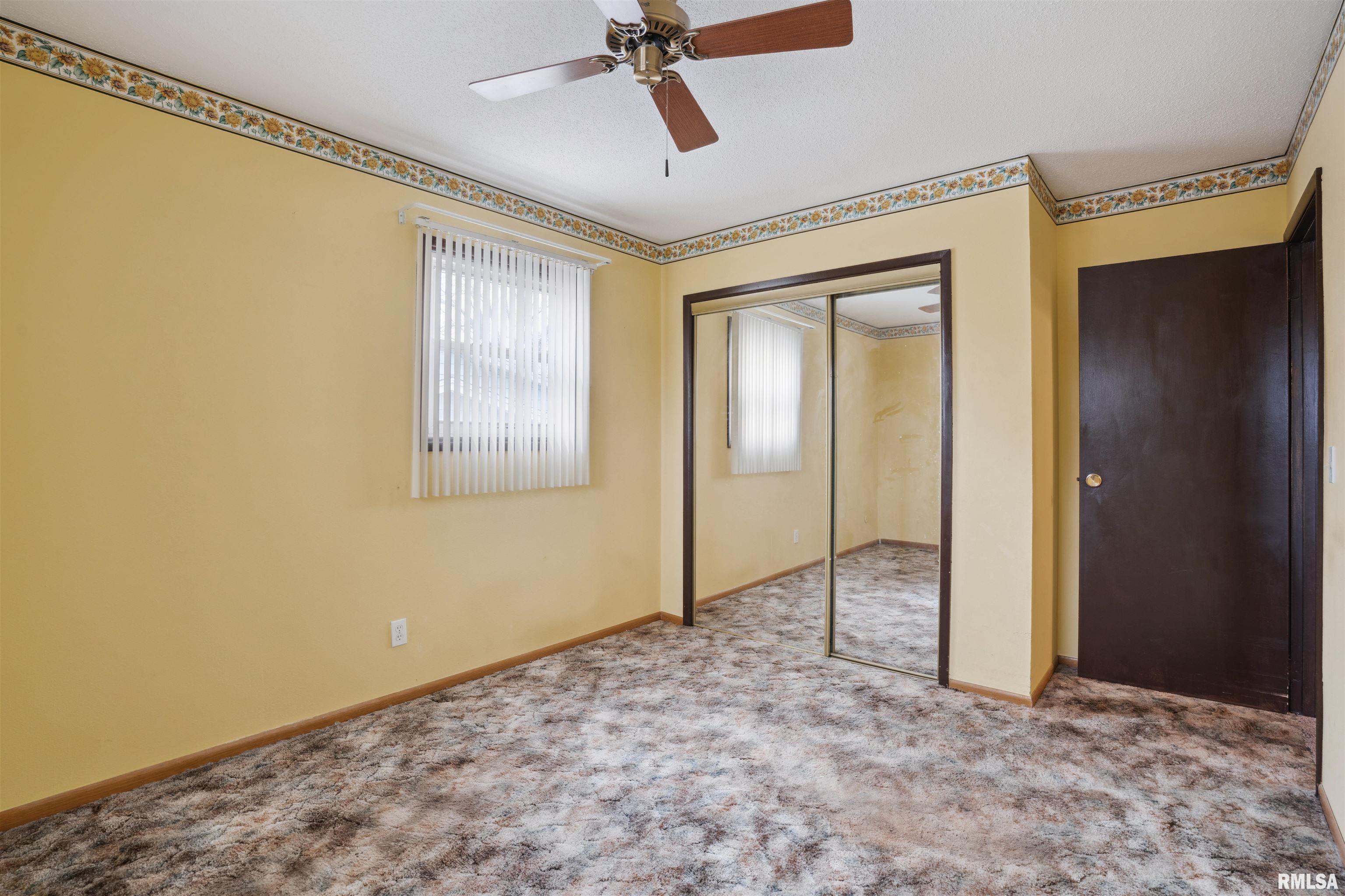 3220 Clover Hills Drive, Bettendorf, Iowa image 15