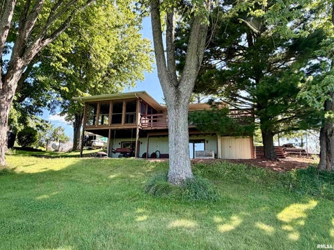 Homes For Sale - 1026 N Lakeview Road<br/> Dahinda, IL 61428