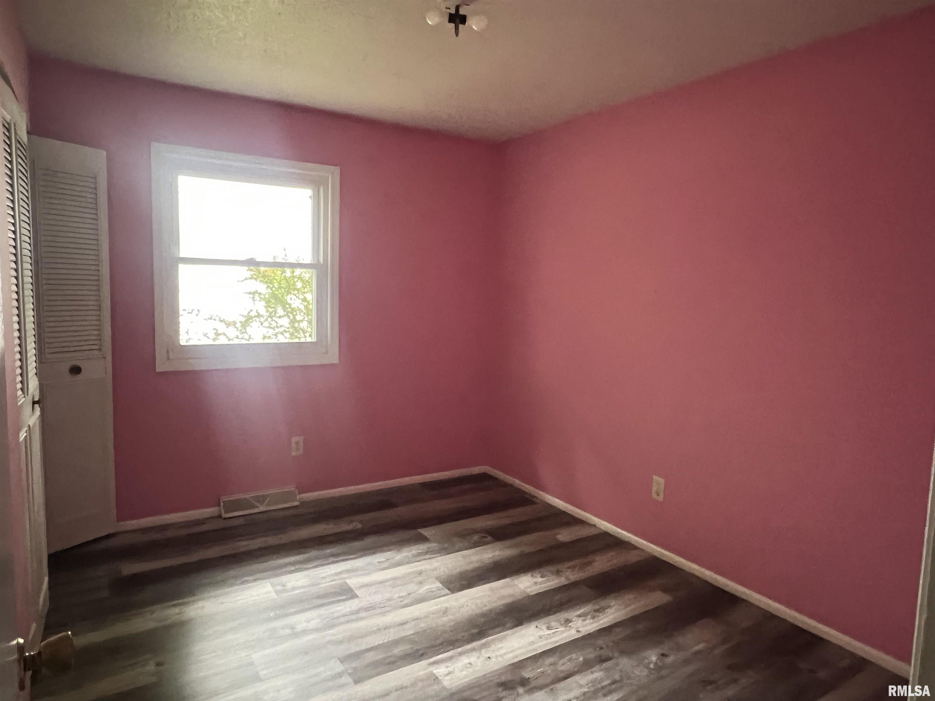 216 Brookside Drive, Jacksonville, Illinois image 20