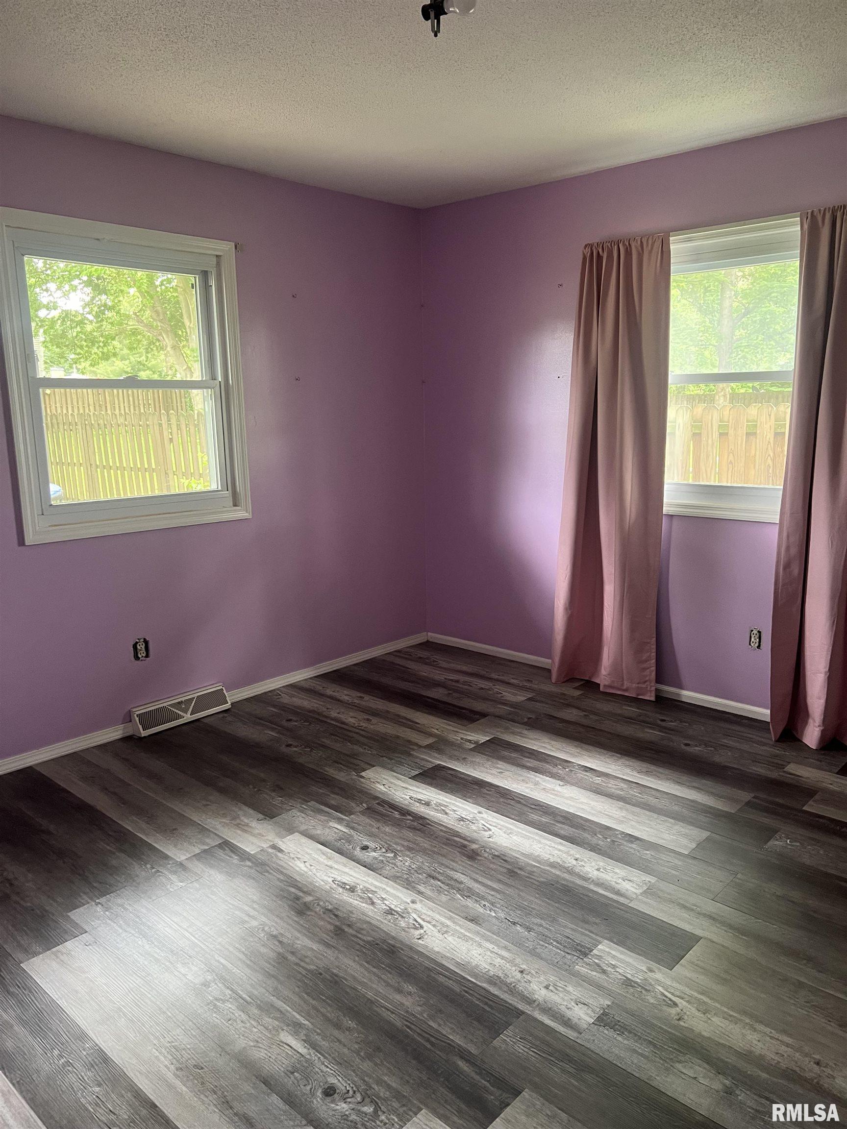 216 Brookside Drive, Jacksonville, Illinois image 22