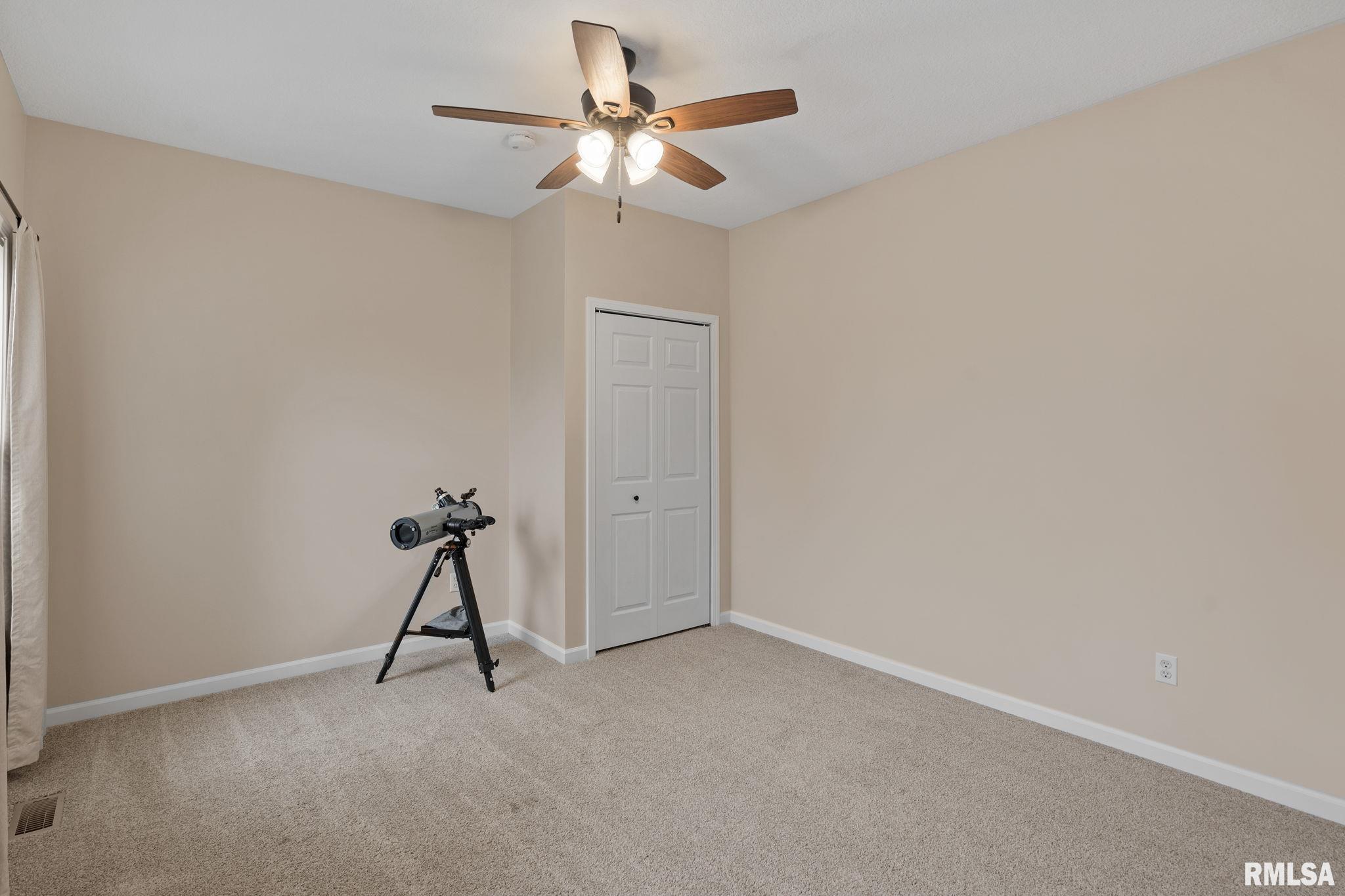 22 Jacob Drive, Eldridge, Iowa image 14