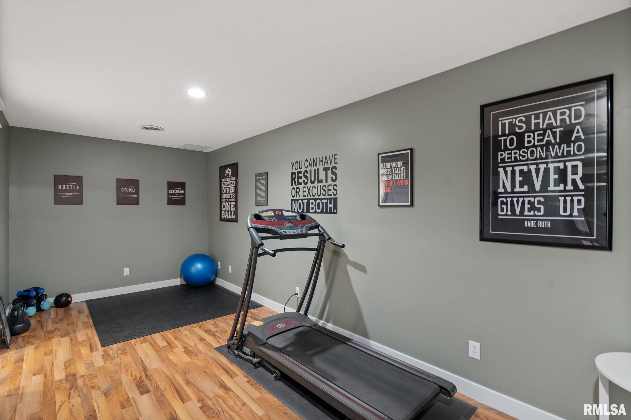 22 Jacob Drive, Eldridge, Iowa image 34