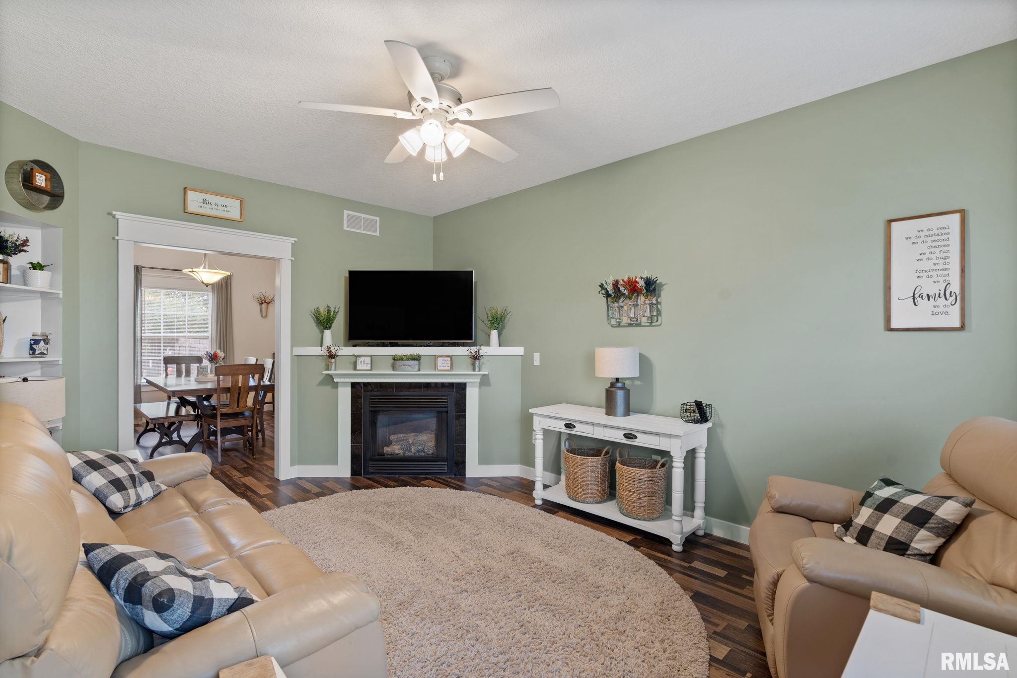 22 Jacob Drive, Eldridge, Iowa image 15