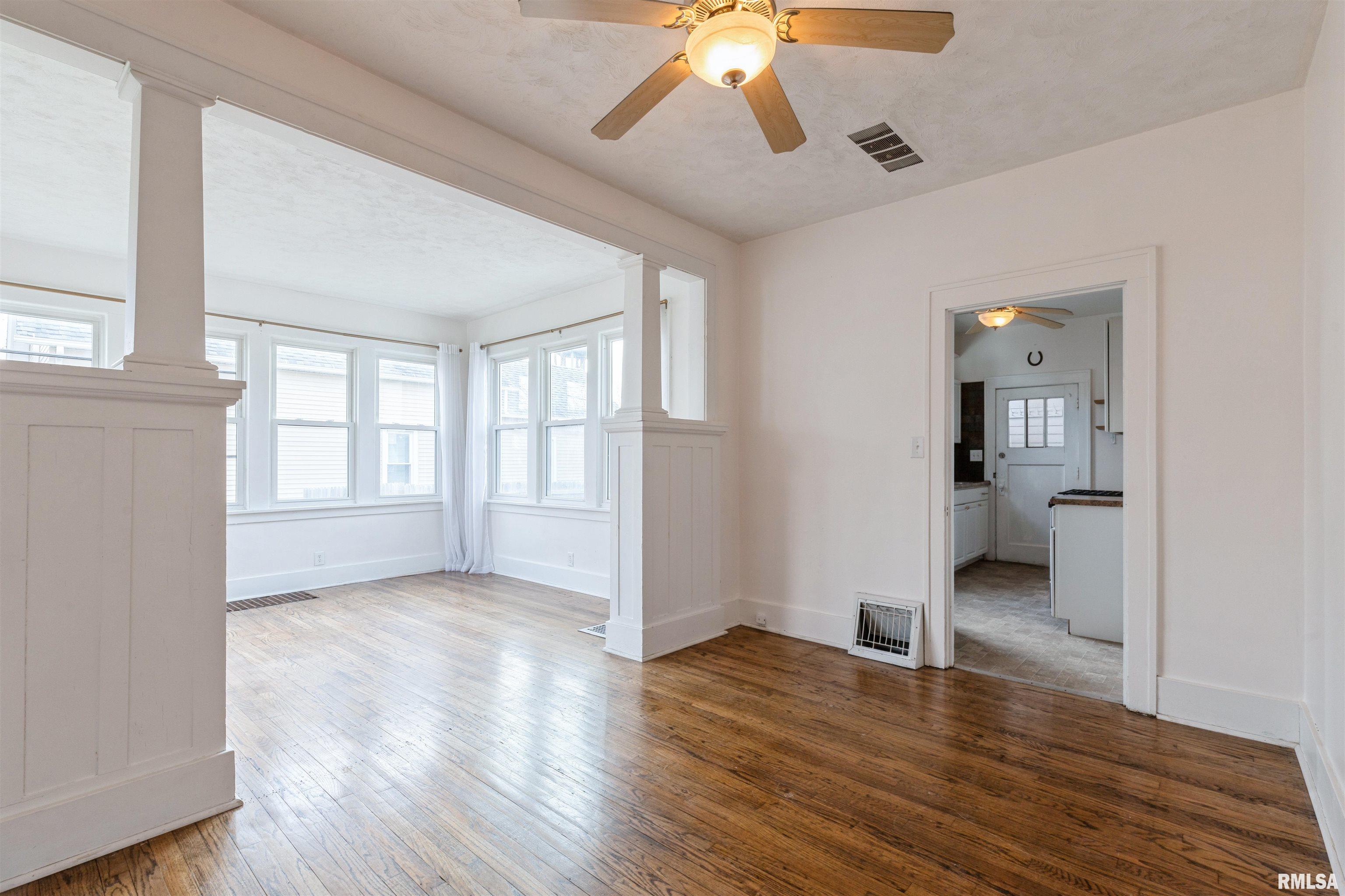 1304 38th Street, Rock Island, Illinois image 5