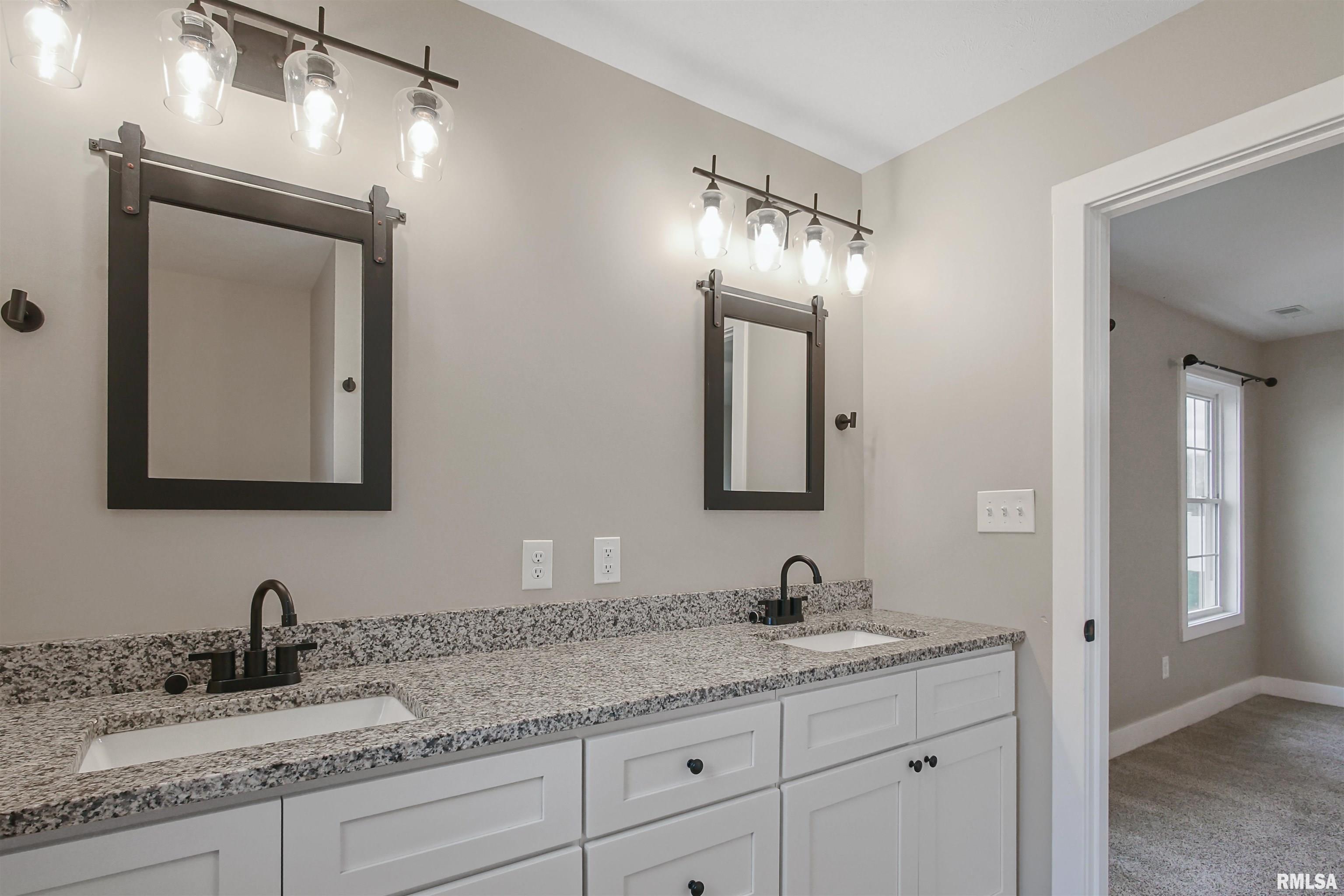 1022 Sycamore Road, Carbondale, Illinois image 22