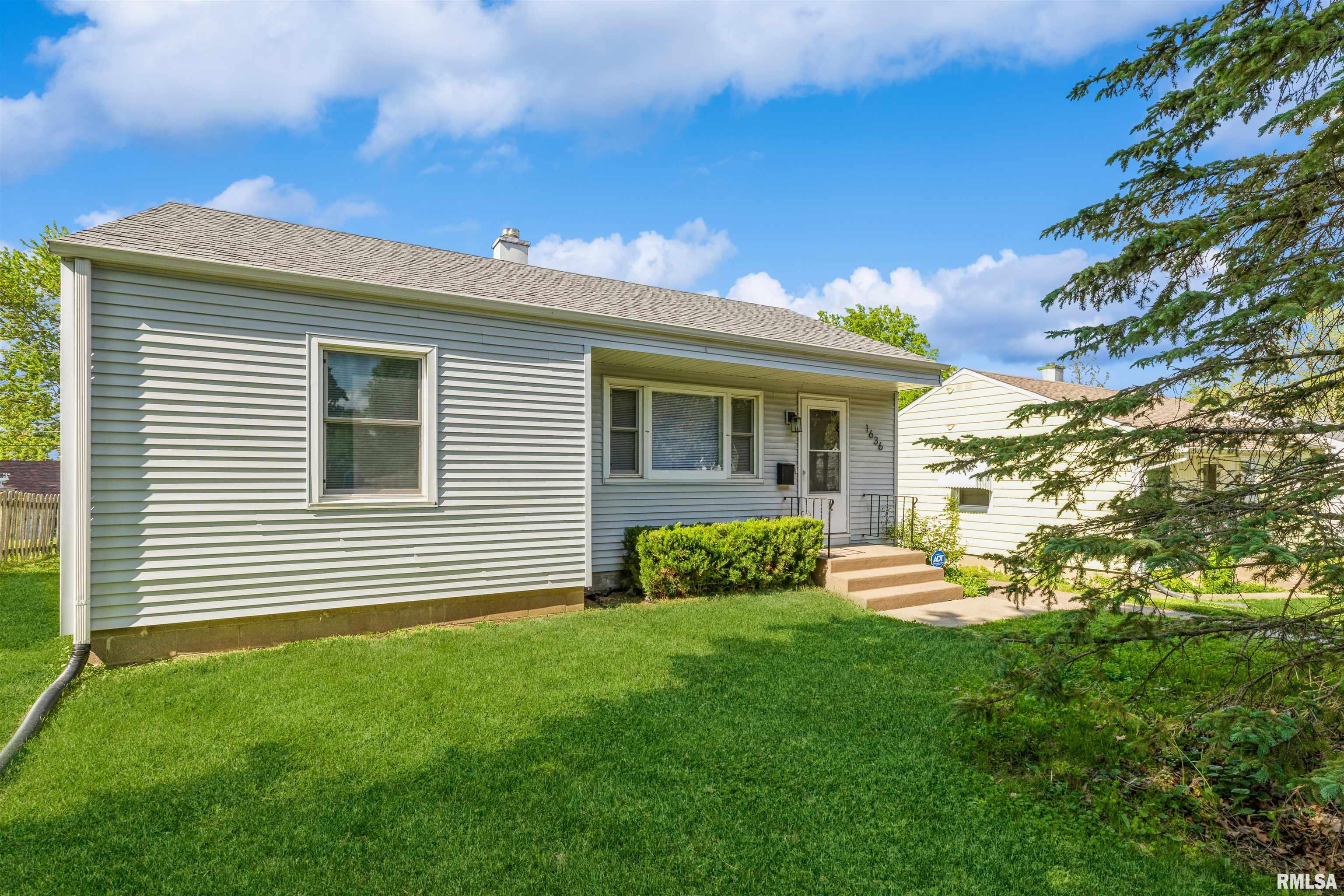 1636 W Columbia Avenue, Davenport, Iowa image 2