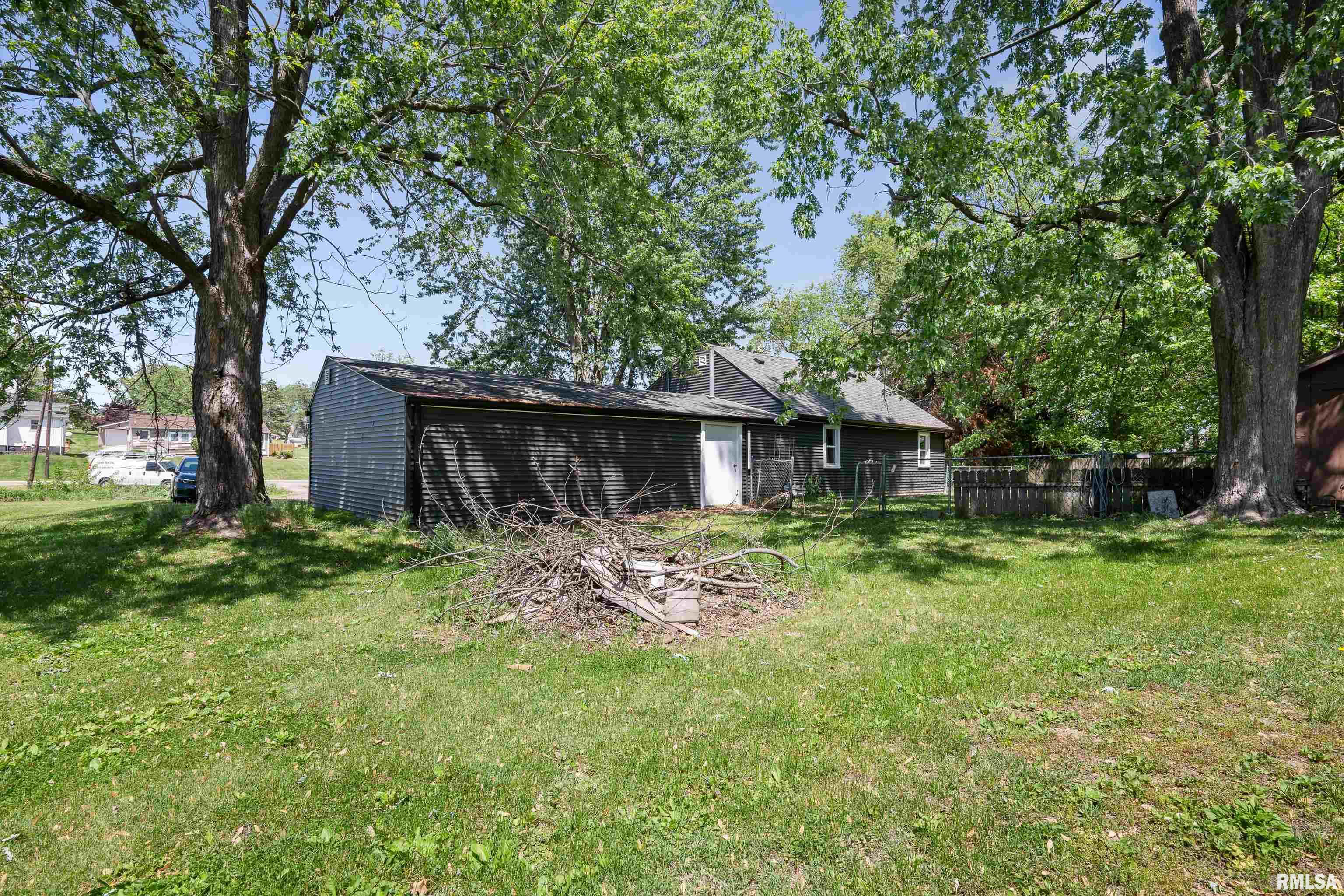 237 W Mill Street, Kewanee, Illinois image 13