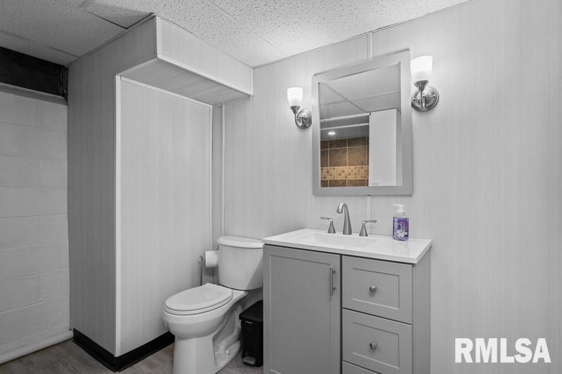 5330 33rd Avenue, Moline, Illinois image 30