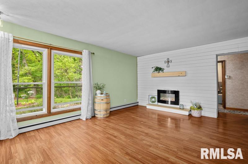 5330 33rd Avenue, Moline, Illinois image 9