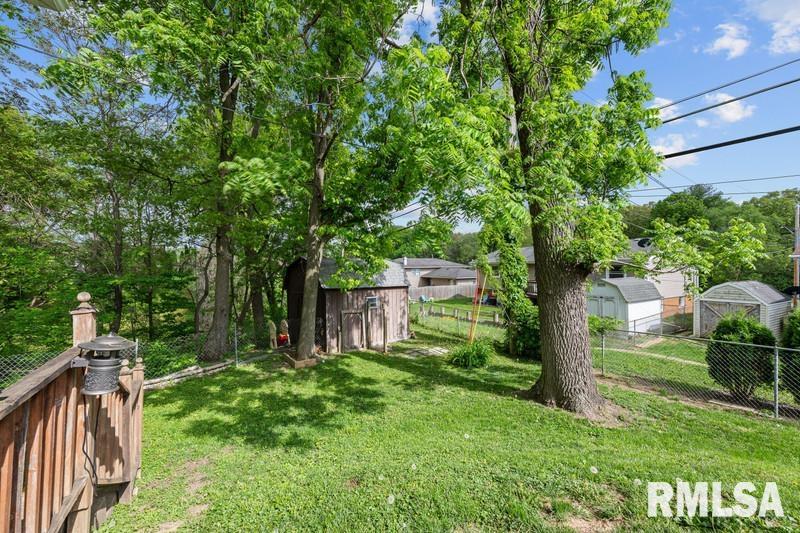 5330 33rd Avenue, Moline, Illinois image 35
