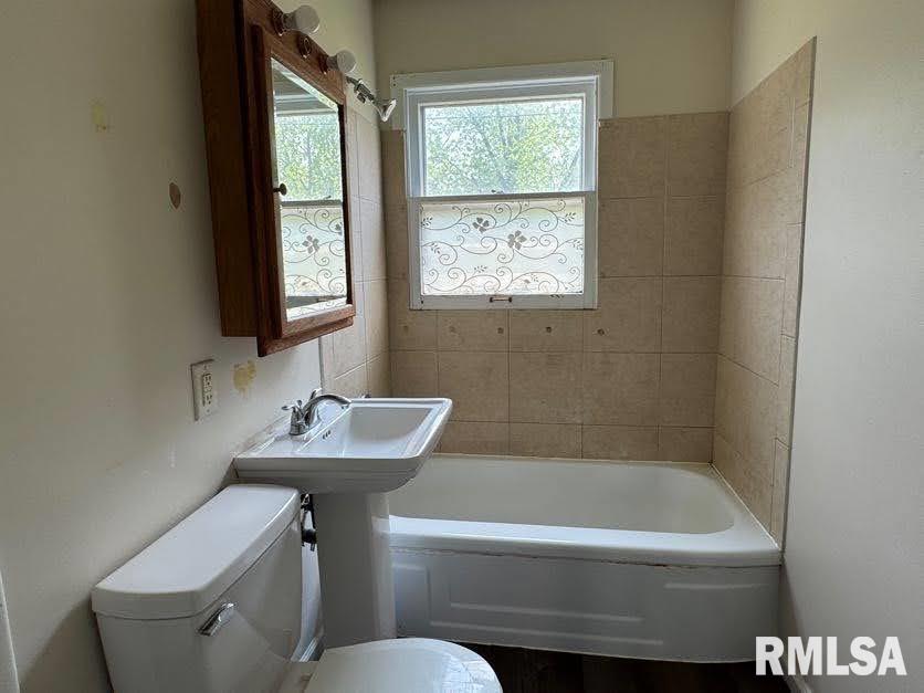831 W Bartlett Court, Peoria, Illinois image 7