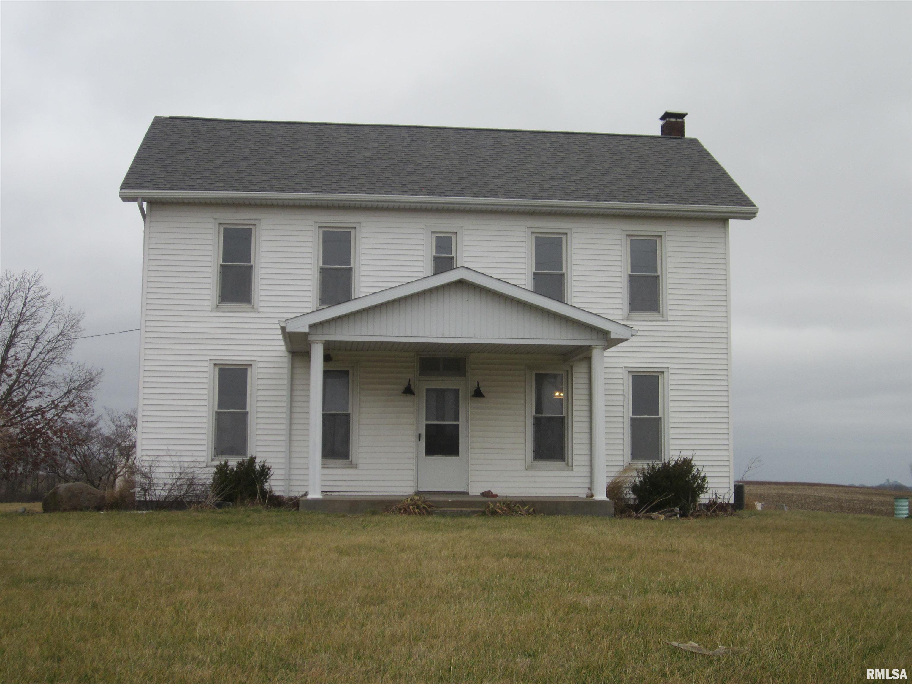 10844 CR 2950 E Road, Mason City, Illinois image 1