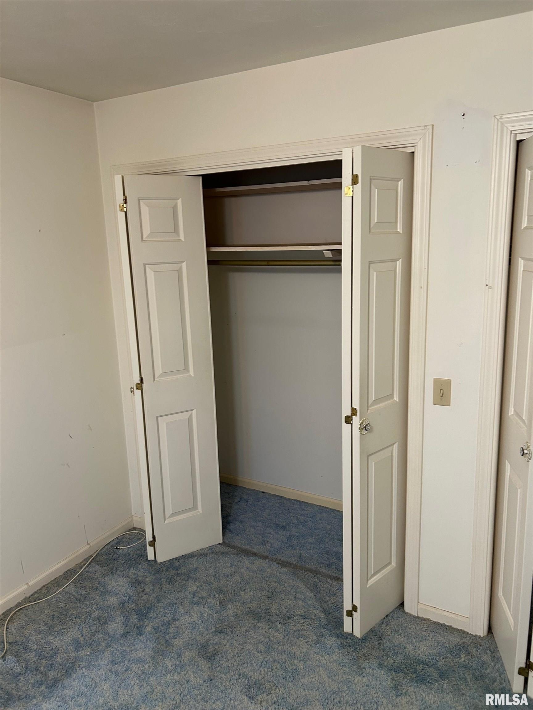 306 E Poplar Street, Taylorville, Illinois image 45