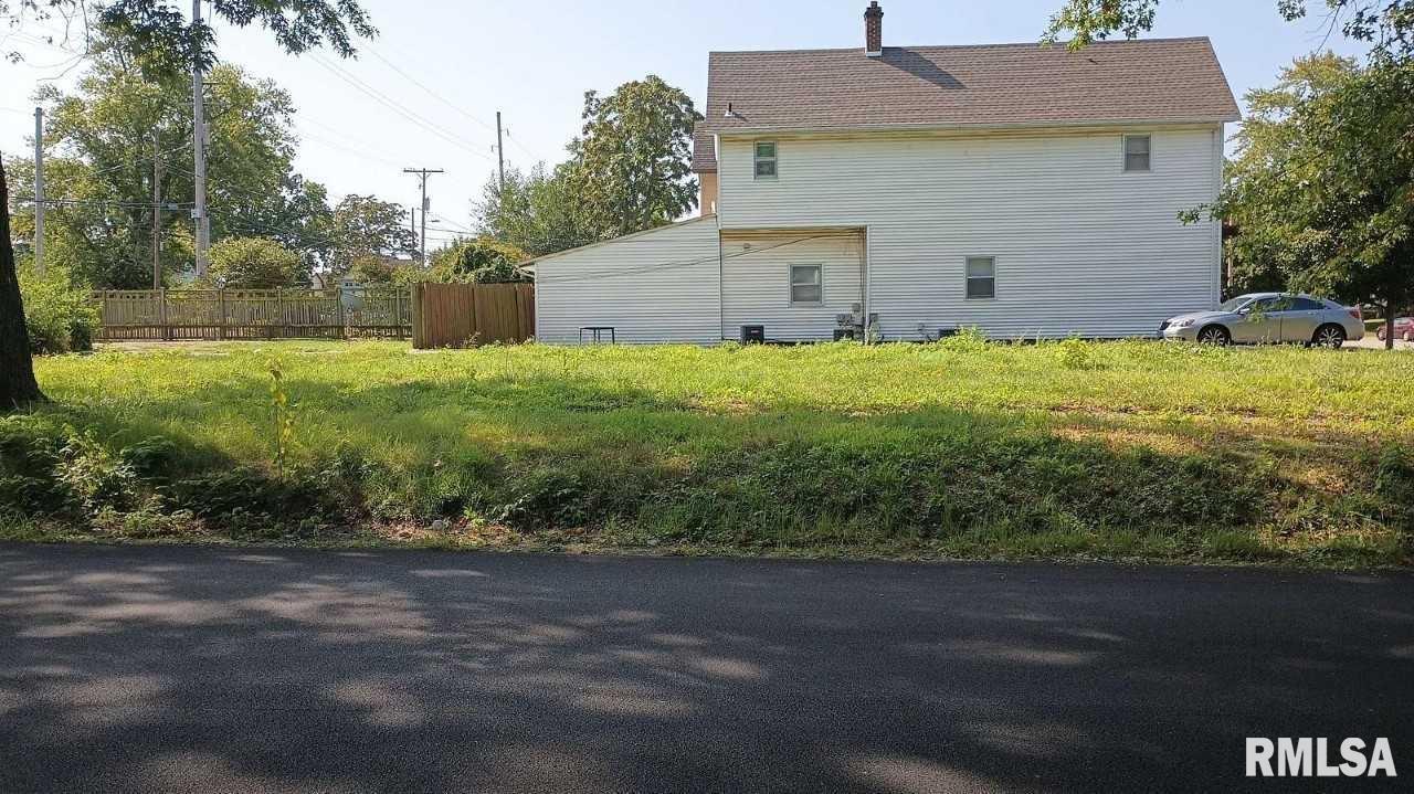 800 E Clay Street, Springfield, Illinois image 4