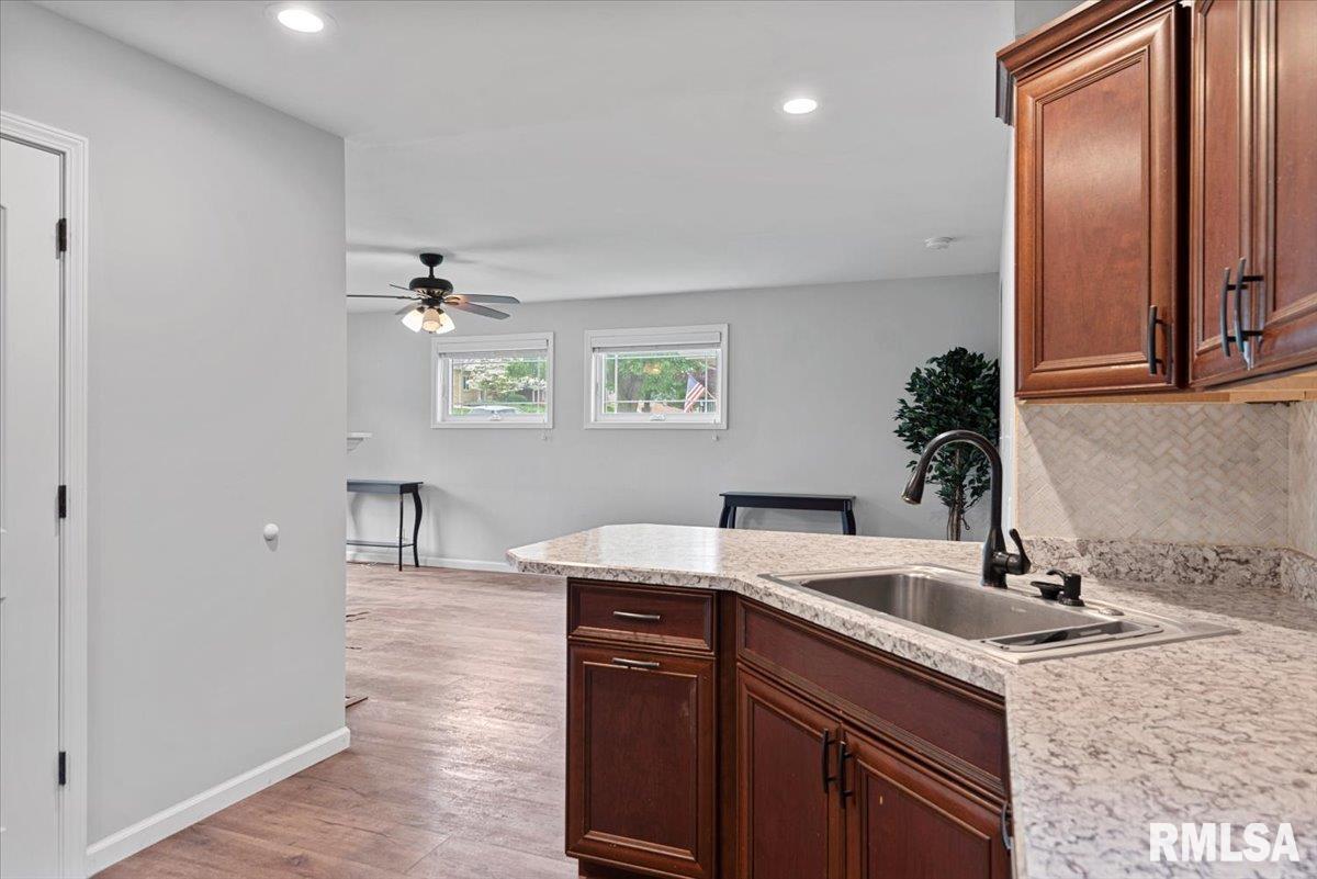 5 Sunset Drive, Jacksonville, Illinois image 14