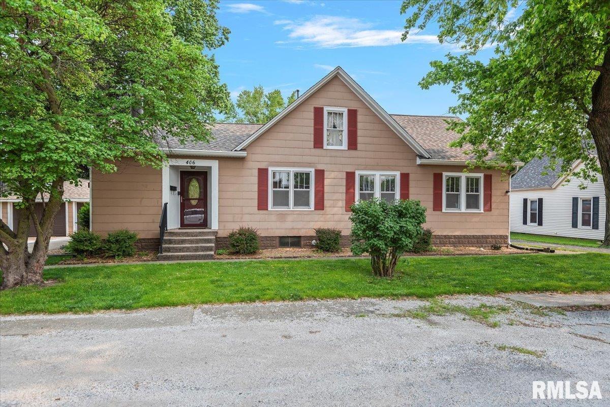 406 W Maple Avenue, Auburn, Illinois image 1