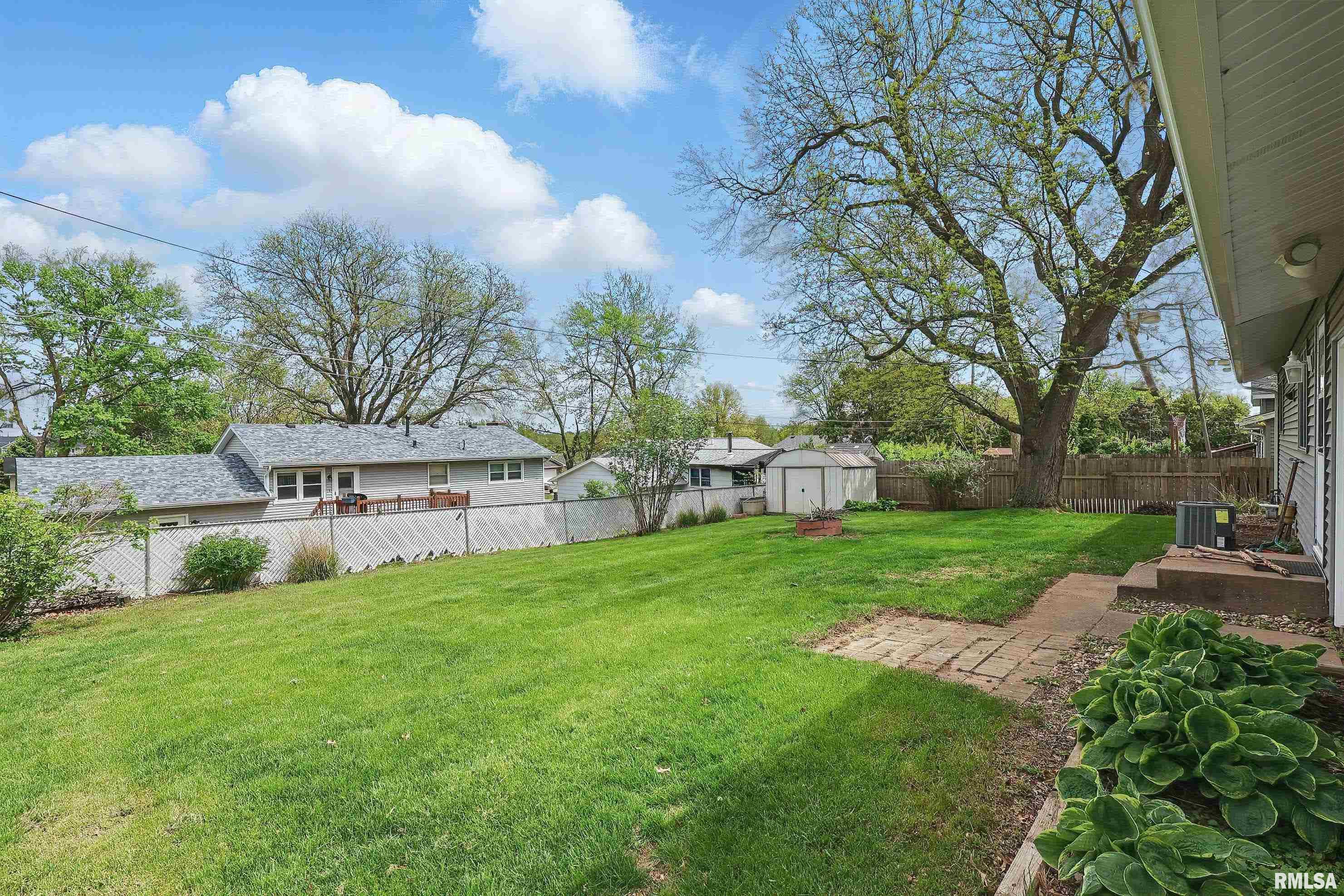 5019 N Ripley Street, Davenport, Iowa image 28