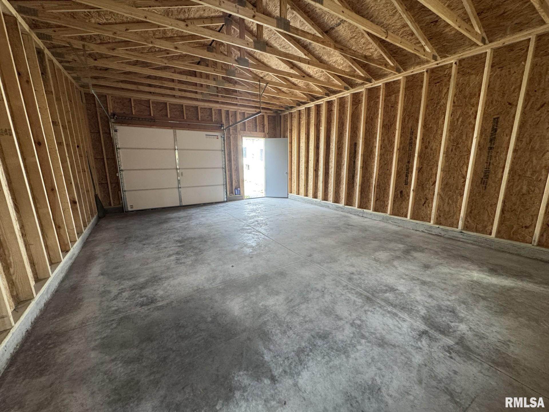2418 Wilshire Road, Springfield, Illinois image 13