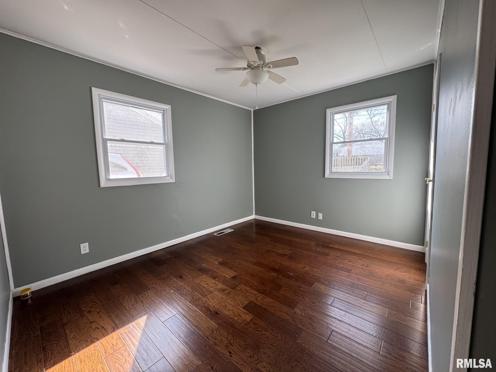 2418 Wilshire Road, Springfield, Illinois image 9