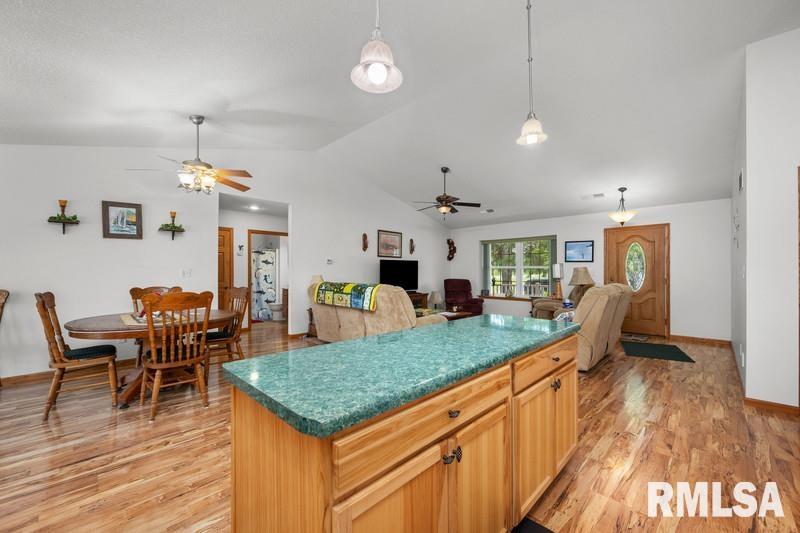 105 Blackhawk Avenue, Milan, Illinois image 6