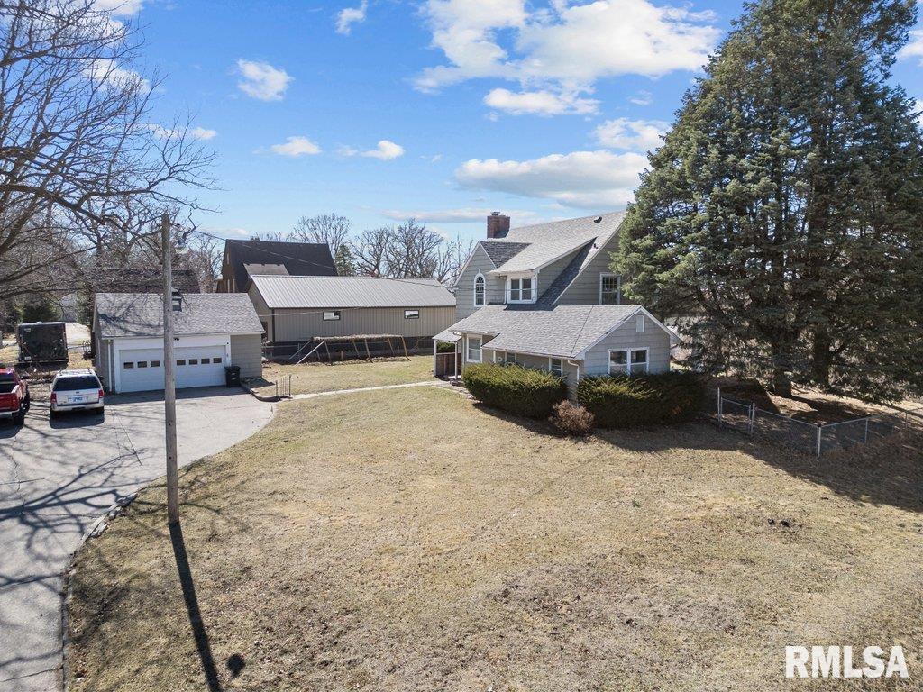 1212 34th Avenue Court, Rock Island, Illinois image 3