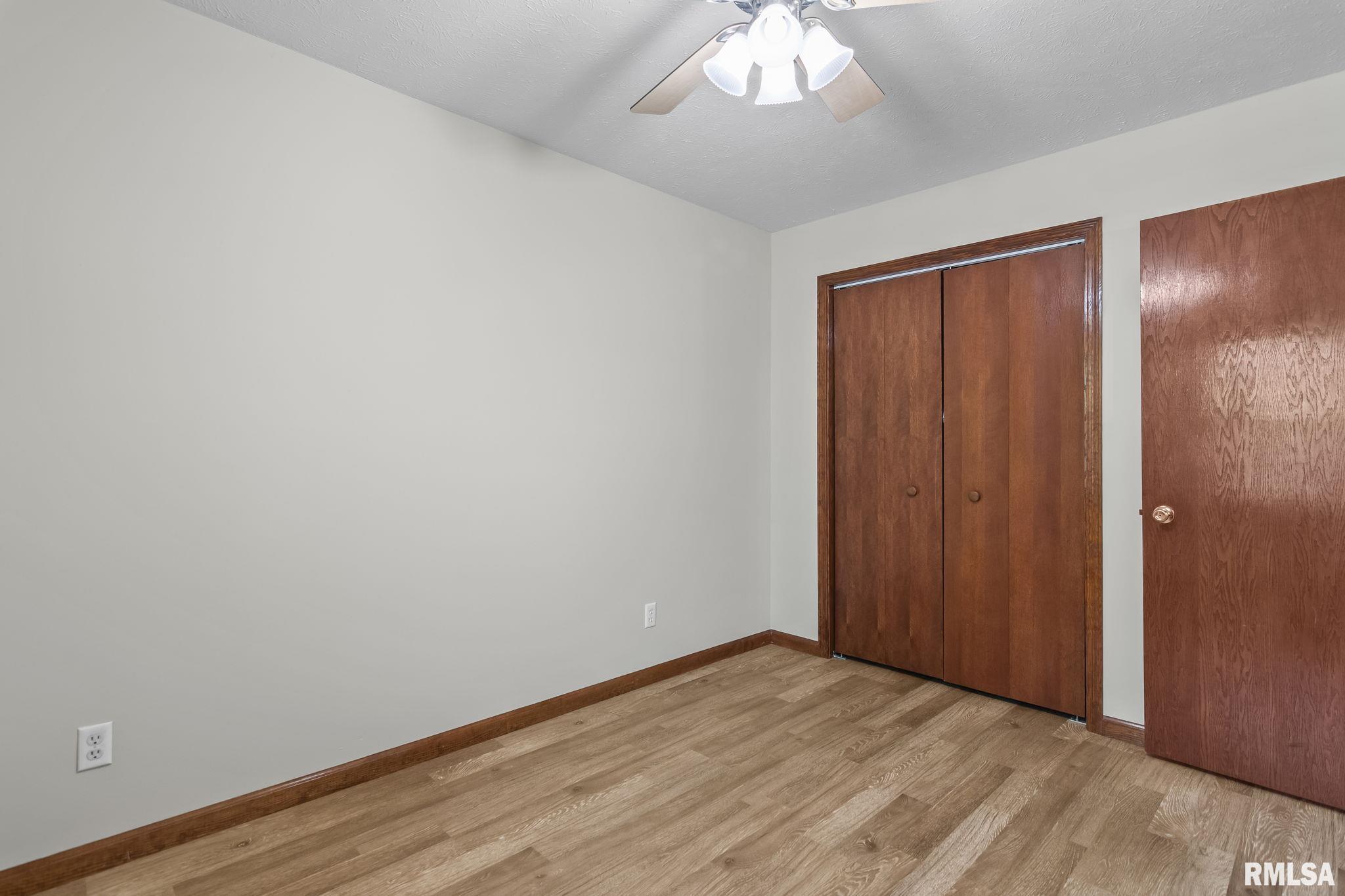 2800 Wellington Drive, Springfield, Illinois image 33