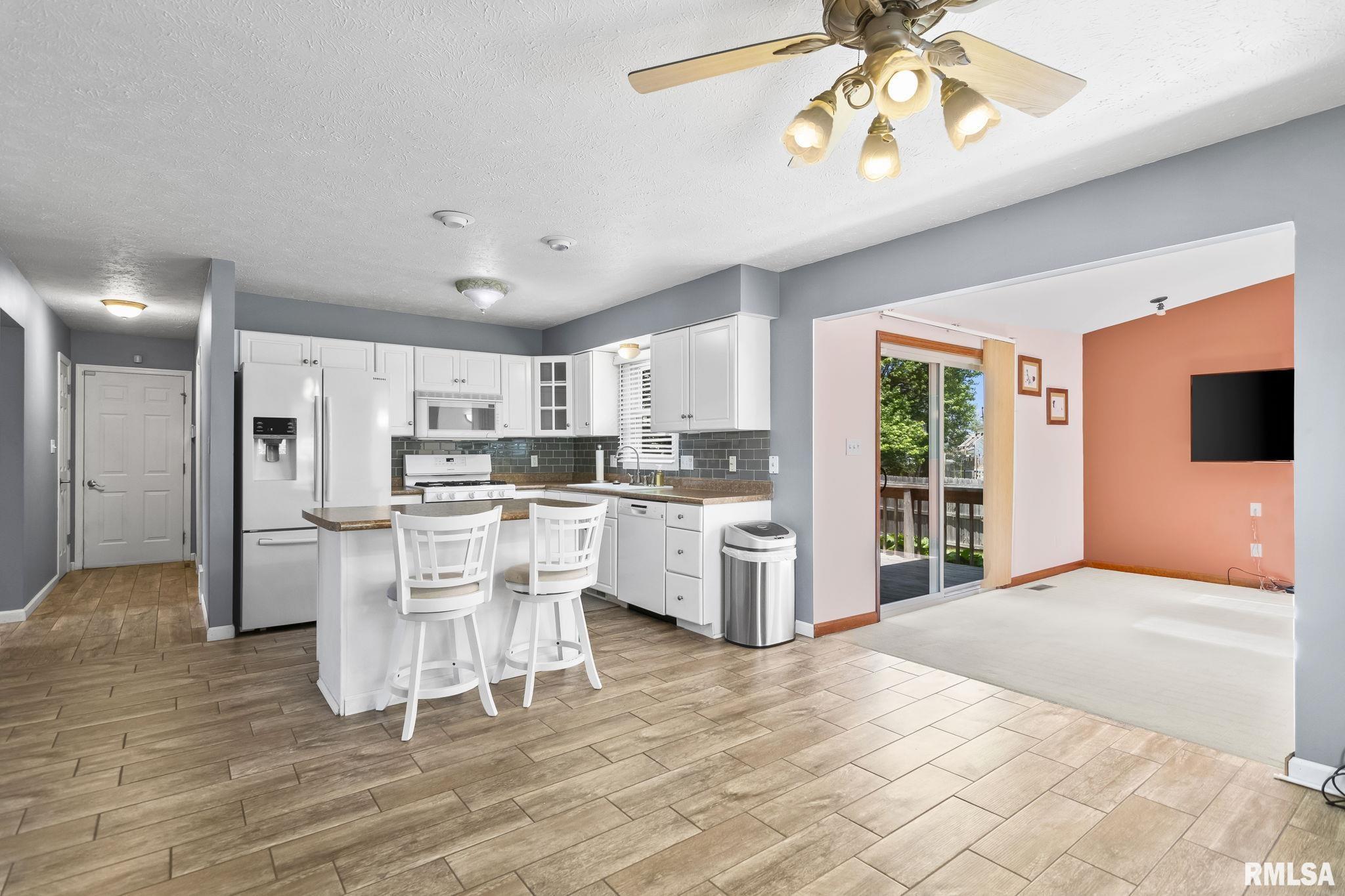 2800 Wellington Drive, Springfield, Illinois image 15