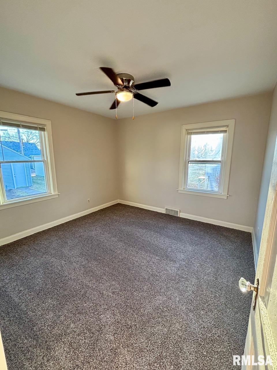 2349 Grove Street, Davenport, Iowa image 22